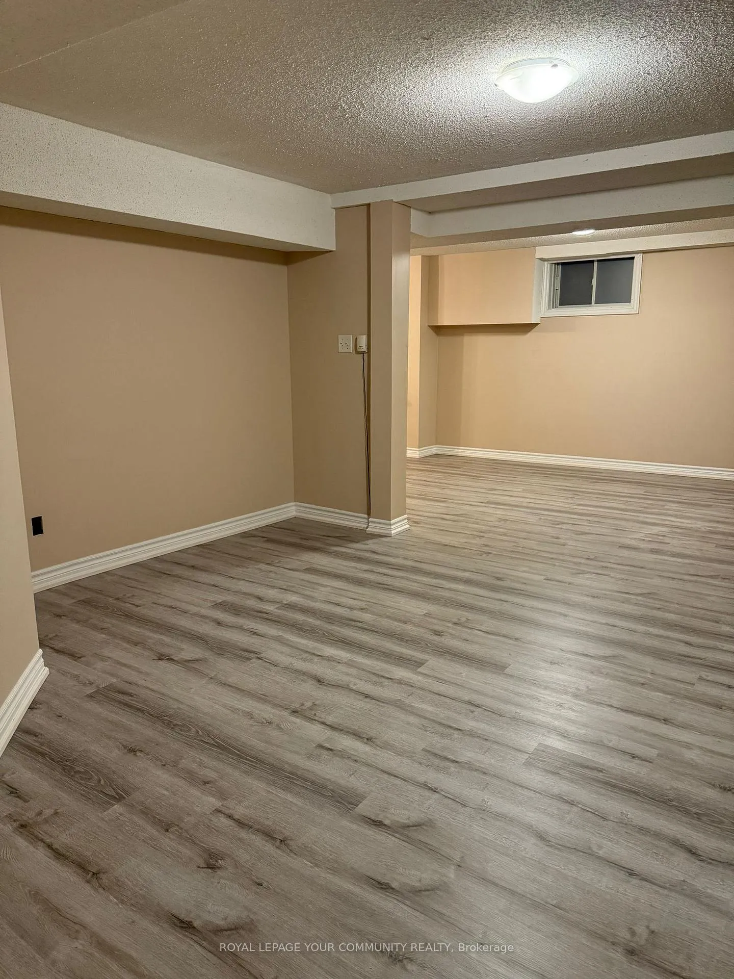 Photo 2 of Unit Bsmnt, 2 Osprey Ridge Road, Barrie, Little Lake — HOMEH