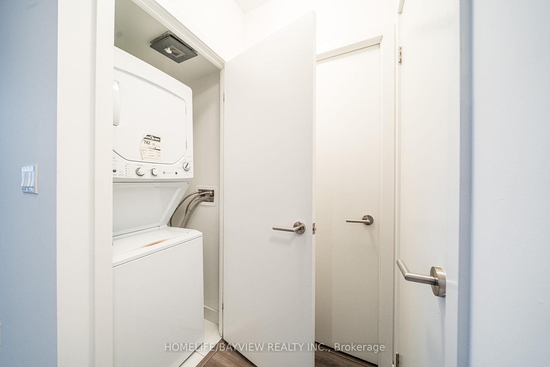 Photo 15 of Unit 1503, 120 Varna Drive, Toronto, Englemount-Lawrence — HOMEH
