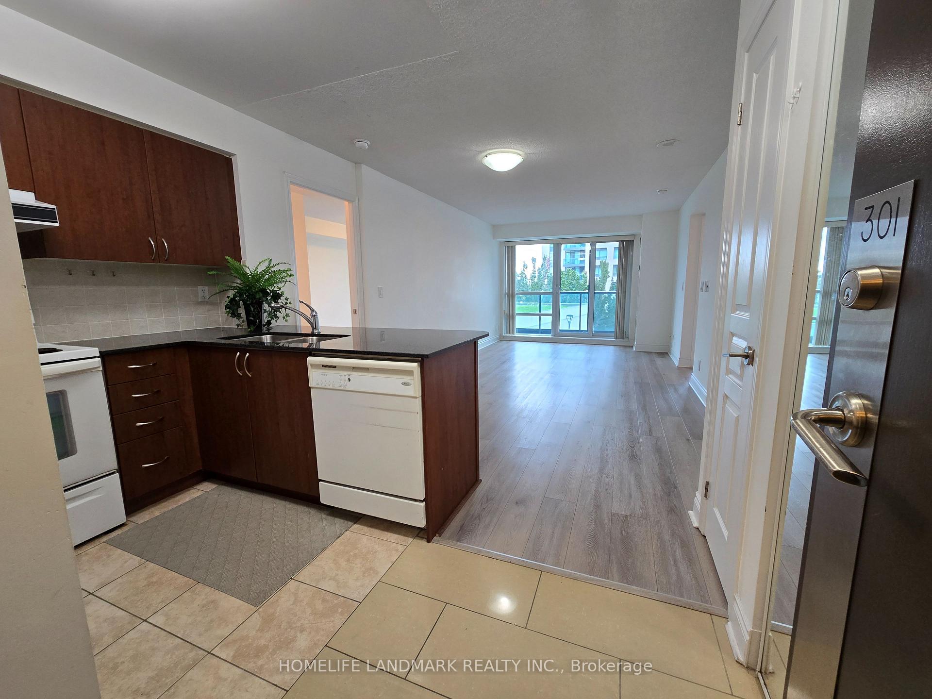 Photo 3 of Unit 301, 55 South Town Centre Boulevard, Markham, Unionville — HOMEH