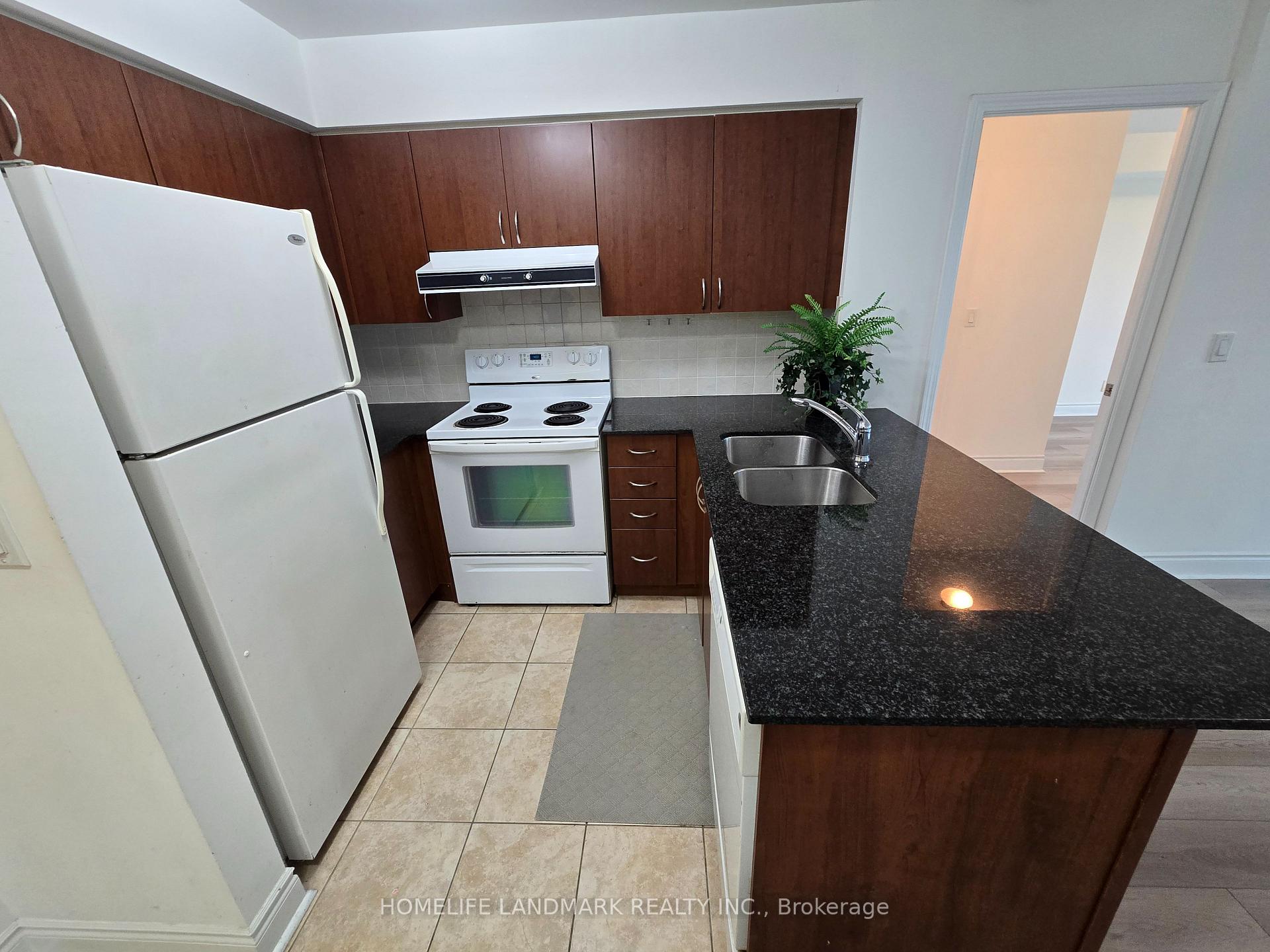 Photo 4 of Unit 301, 55 South Town Centre Boulevard, Markham, Unionville — HOMEH