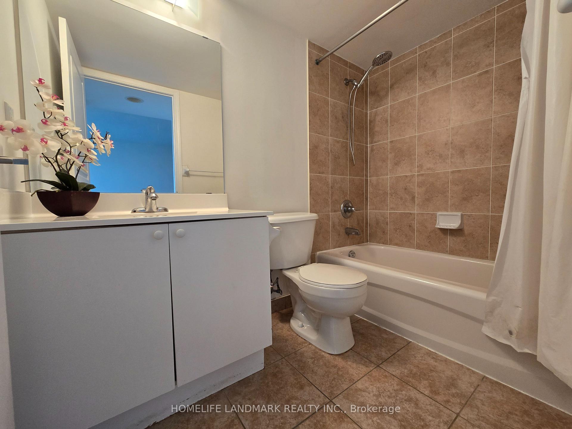 Photo 17 of Unit 301, 55 South Town Centre Boulevard, Markham, Unionville — HOMEH