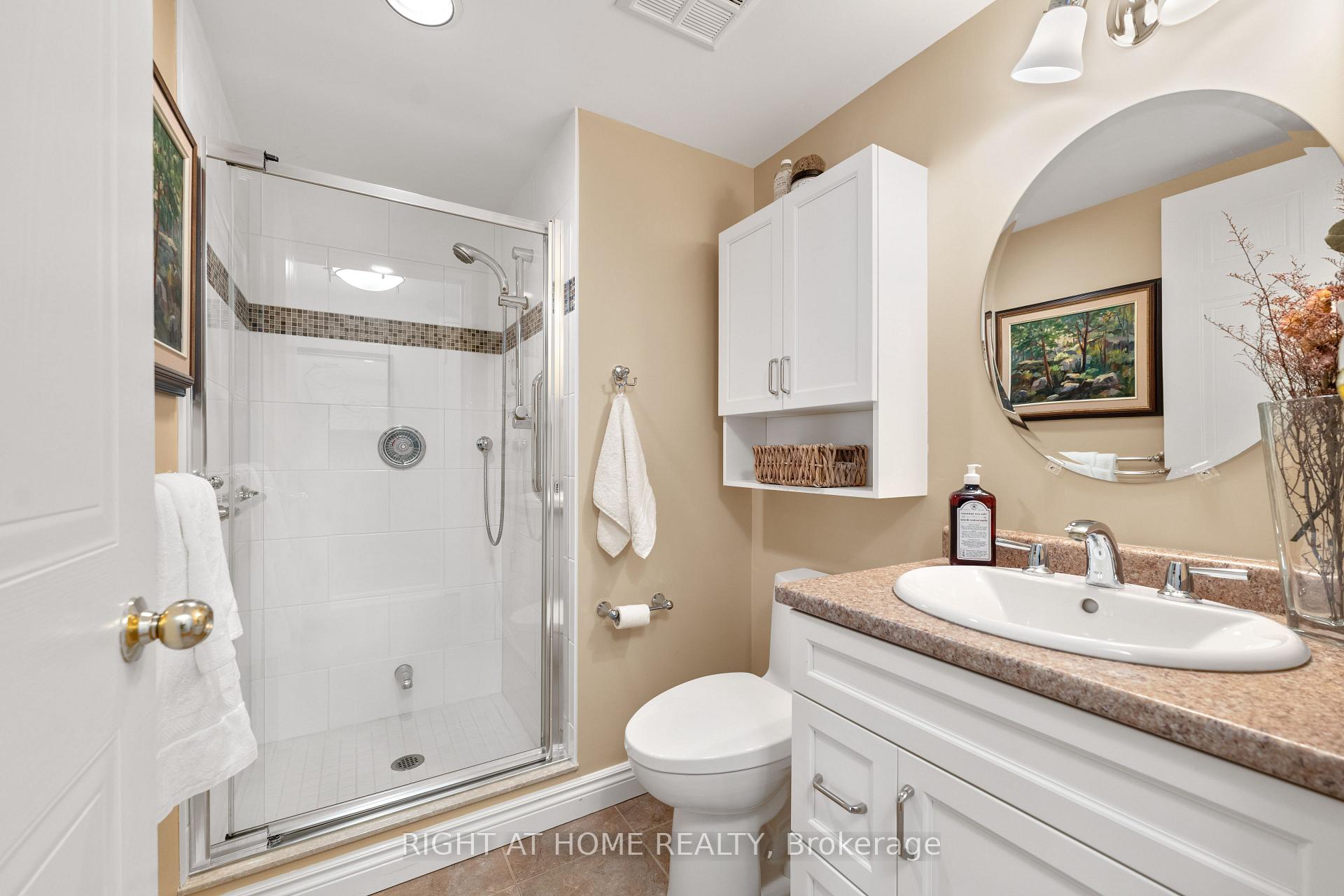 Photo 26 of Unit 1622, 1880 Valley Farm Road, Pickering, Town Centre — HOMEH