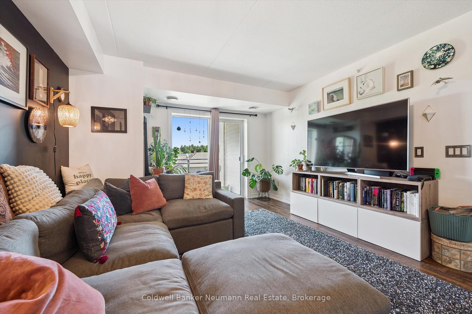 Photo 10 of Unit 306, 7 Kay Crescent, Guelph, Pineridge/Westminster Woods — HOMEH