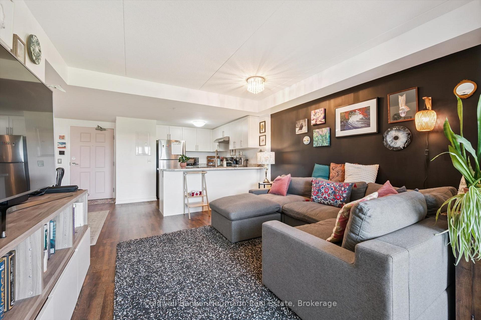 Photo 11 of Unit 306, 7 Kay Crescent, Guelph, Pineridge/Westminster Woods — HOMEH