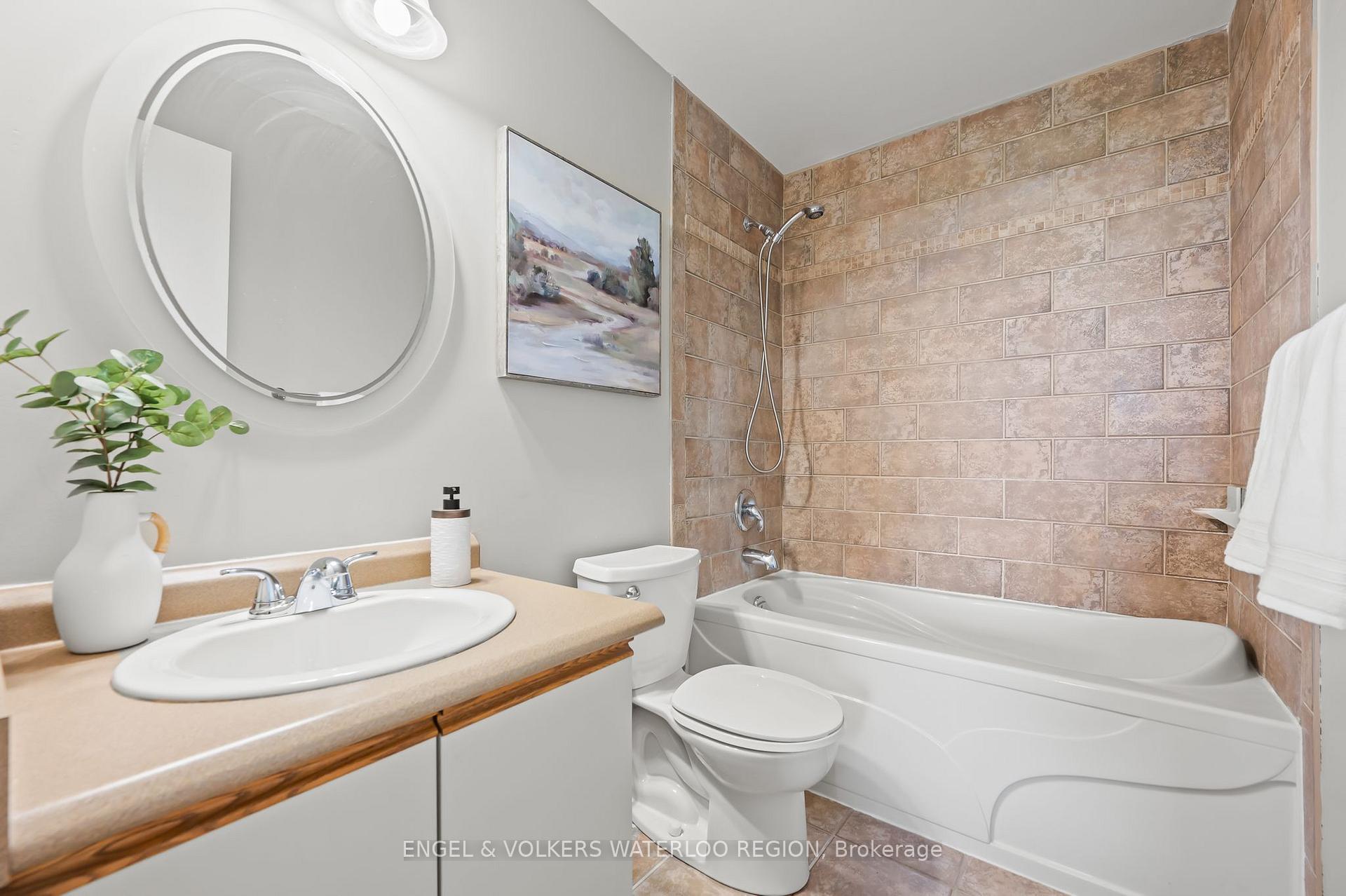 Photo 32 of Unit 1701, 55 Green Valley Drive, Kitchener, Pioneer Park — HOMEH