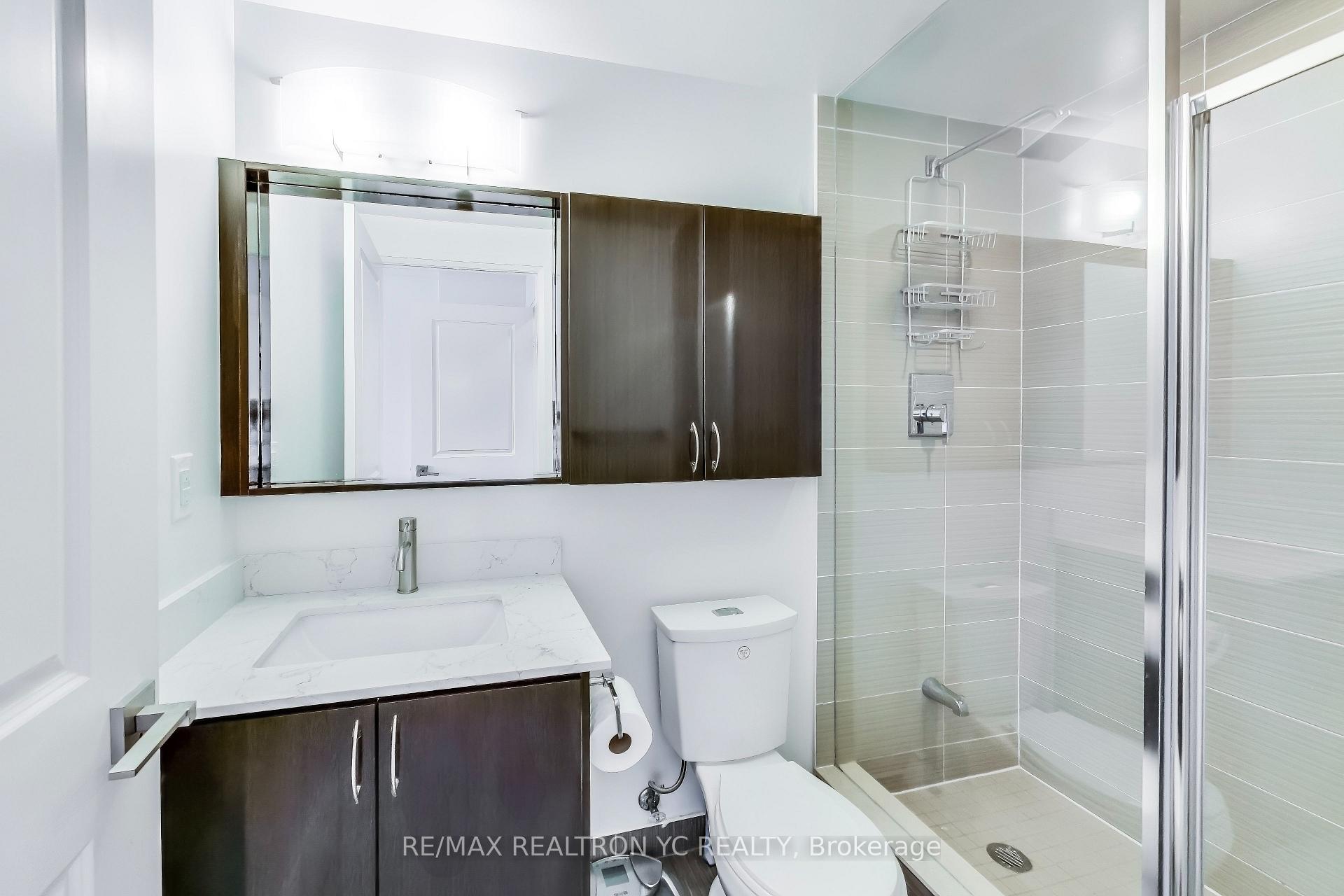Photo 9 of Unit 2031, 7161 Yonge Street, Markham, Grandview — HOMEH