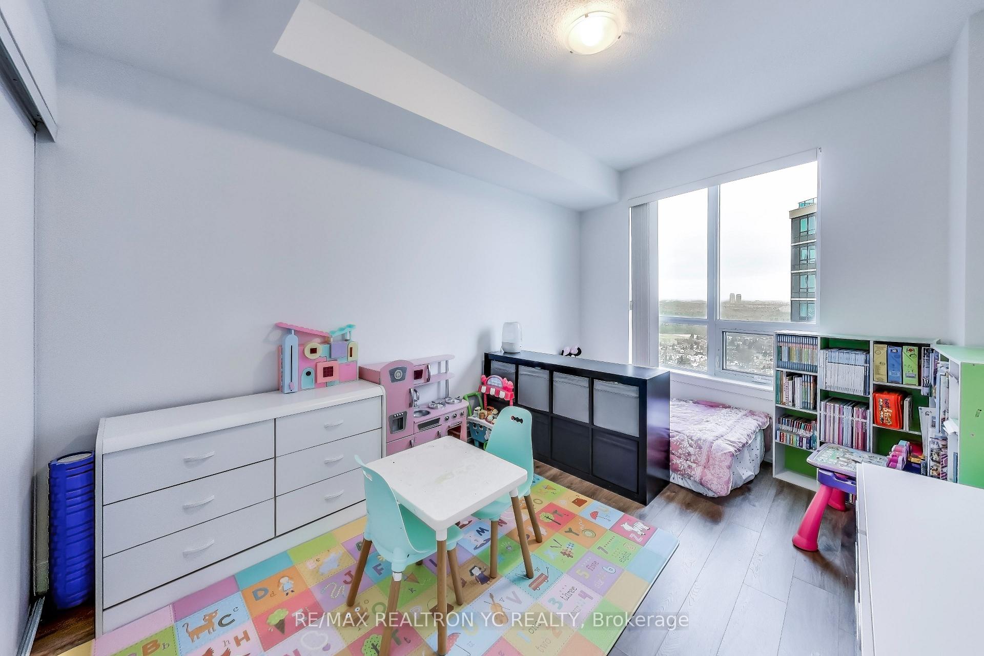 Photo 10 of Unit 2031, 7161 Yonge Street, Markham, Grandview — HOMEH