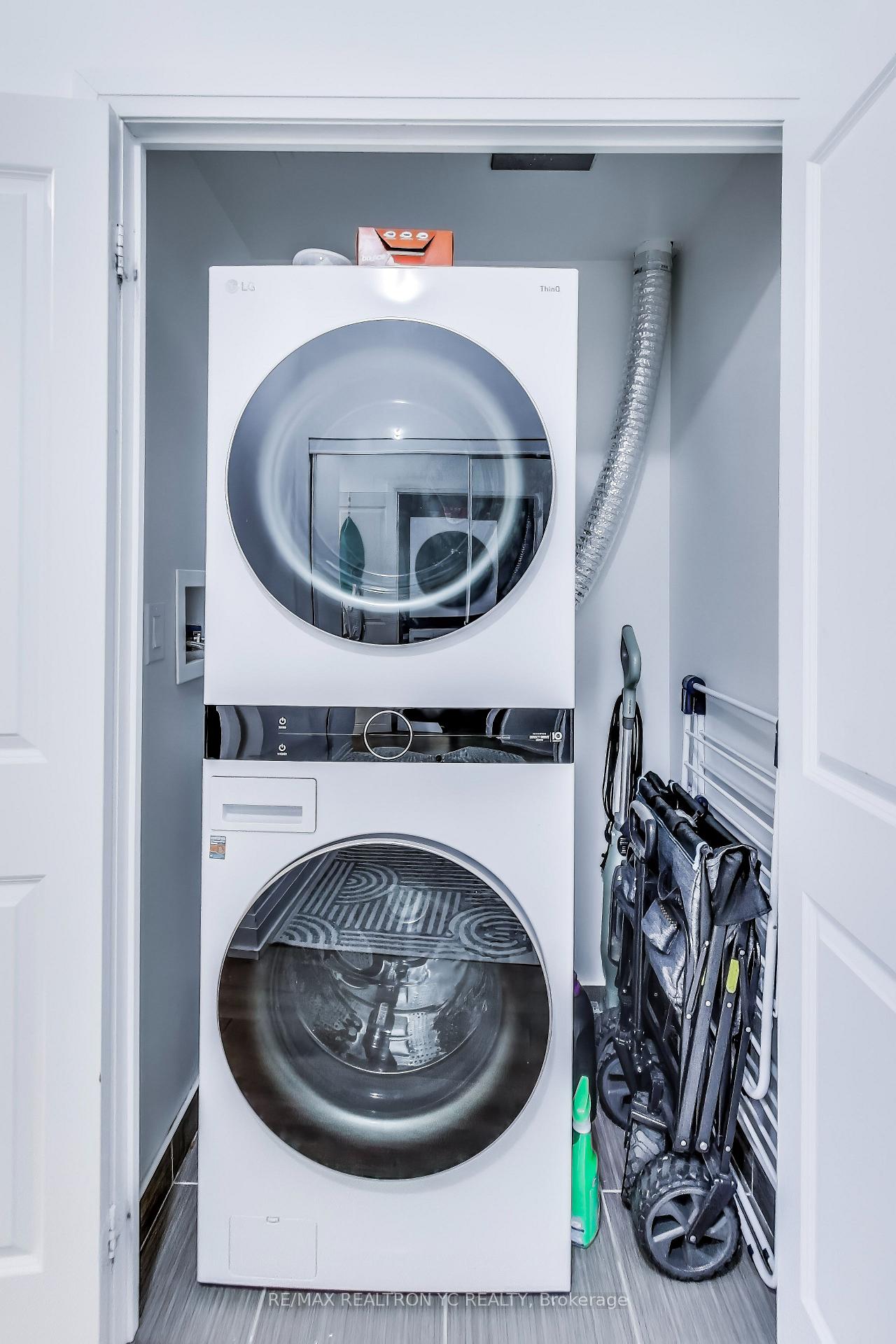 Photo 12 of Unit 2031, 7161 Yonge Street, Markham, Grandview — HOMEH
