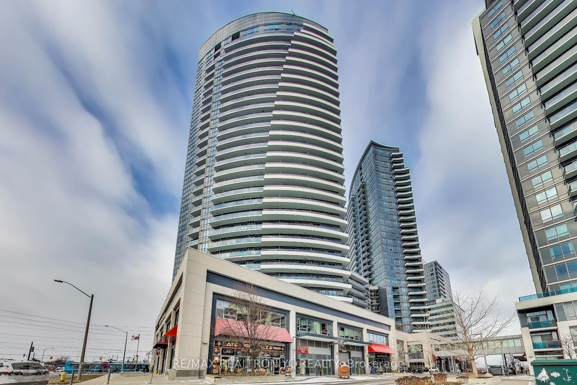 Photo 29 of Unit 2031, 7161 Yonge Street, Markham, Grandview — HOMEH