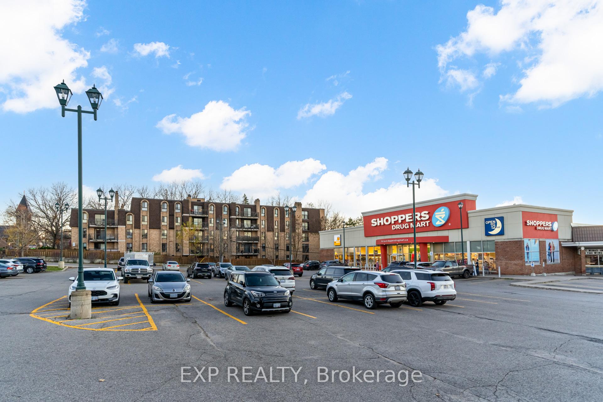 Photo 70 of Unit 404, 15390 Yonge Street, Aurora, Aurora Village — HOMEH