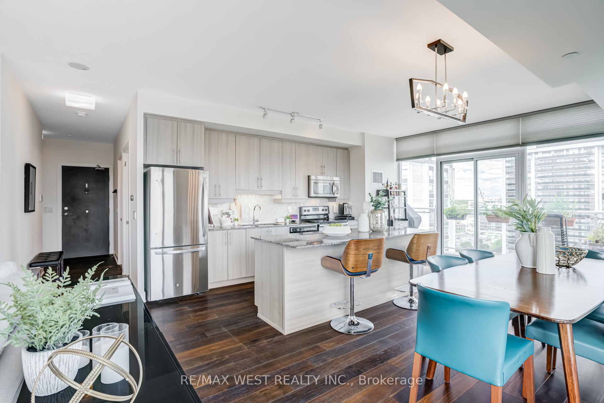 Photo 8 of Unit 1308, 68 Merton Street, Toronto, Mount Pleasant West — HOMEH