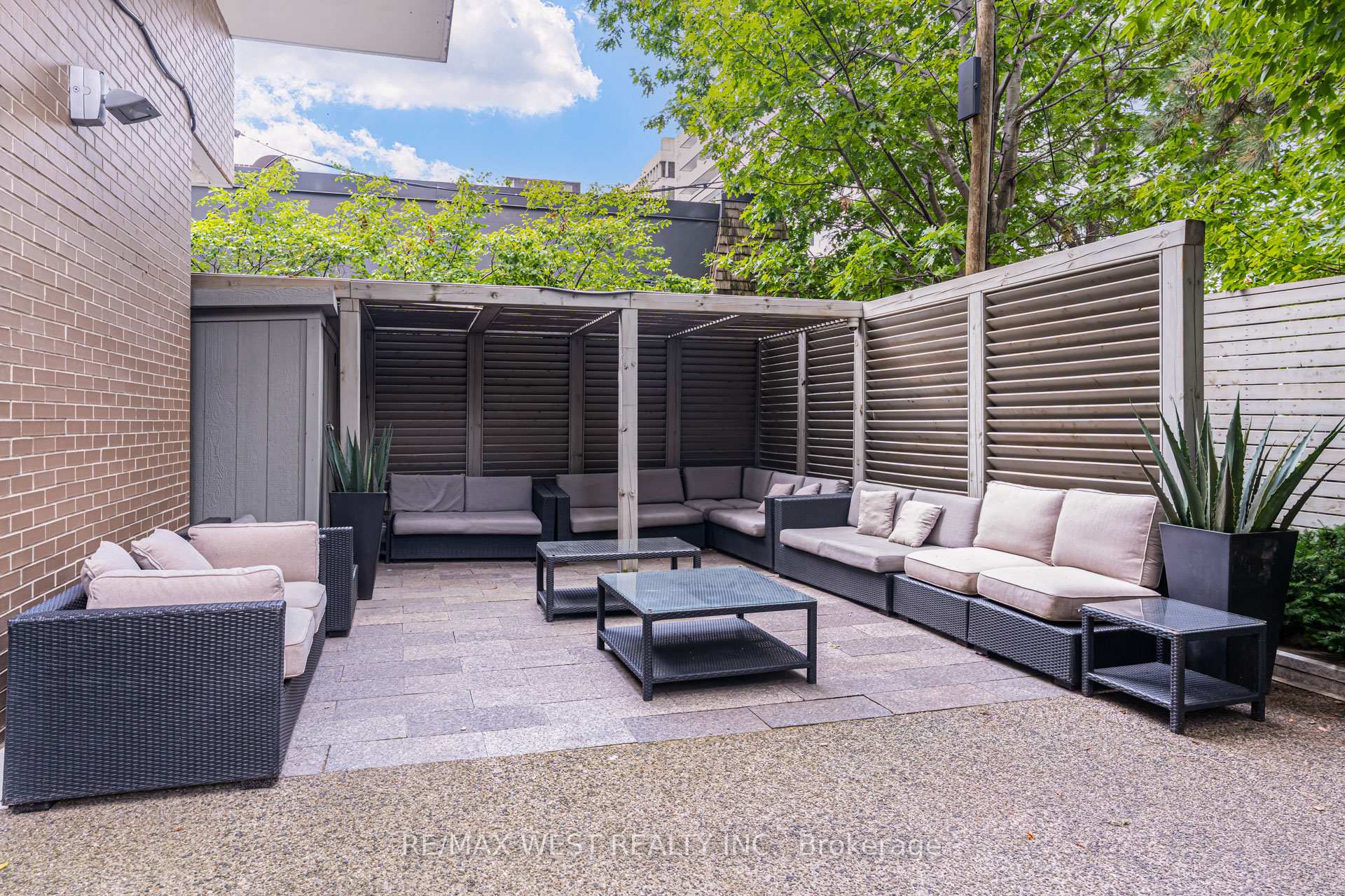 Photo 31 of Unit 1308, 68 Merton Street, Toronto, Mount Pleasant West — HOMEH