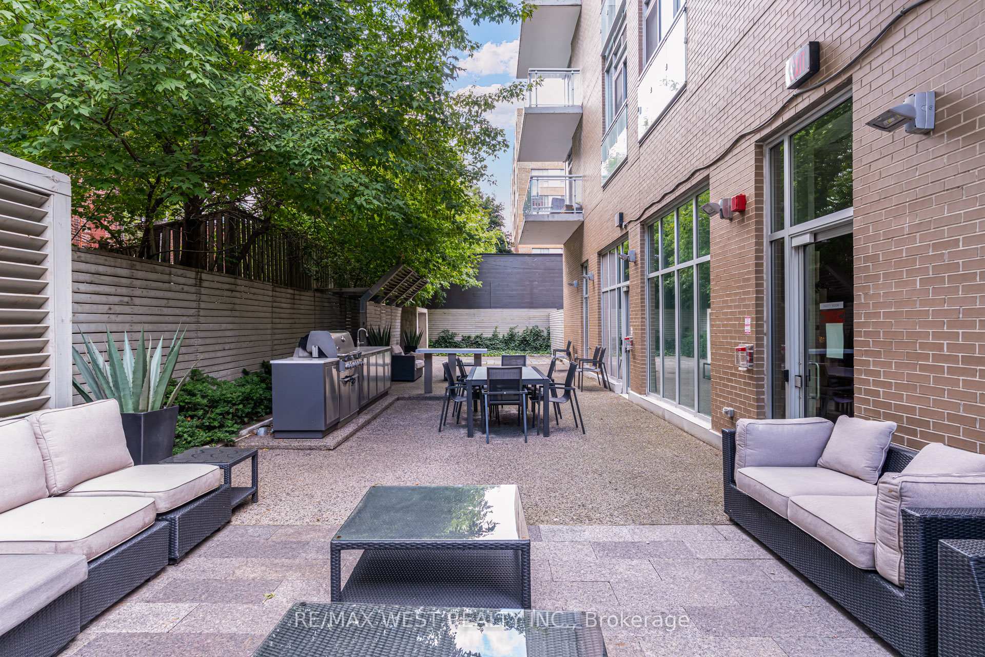 Photo 33 of Unit 1308, 68 Merton Street, Toronto, Mount Pleasant West — HOMEH