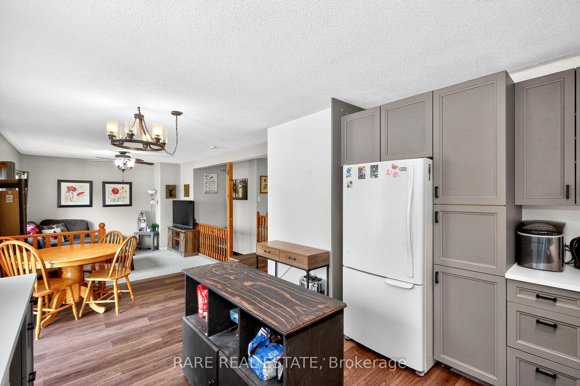 Photo 8 of 9 Parkway Drive, Clearview, New Lowell — HOMEH