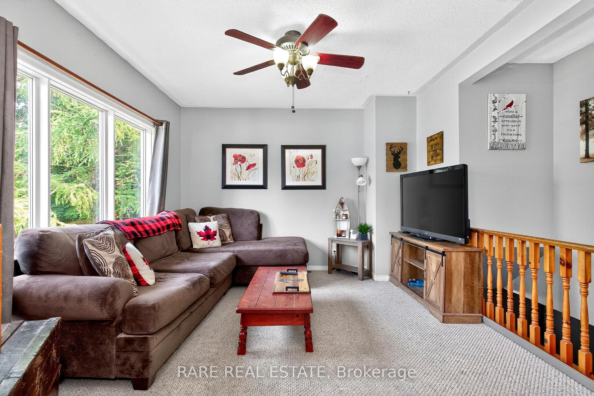 Photo 11 of 9 Parkway Drive, Clearview, New Lowell — HOMEH