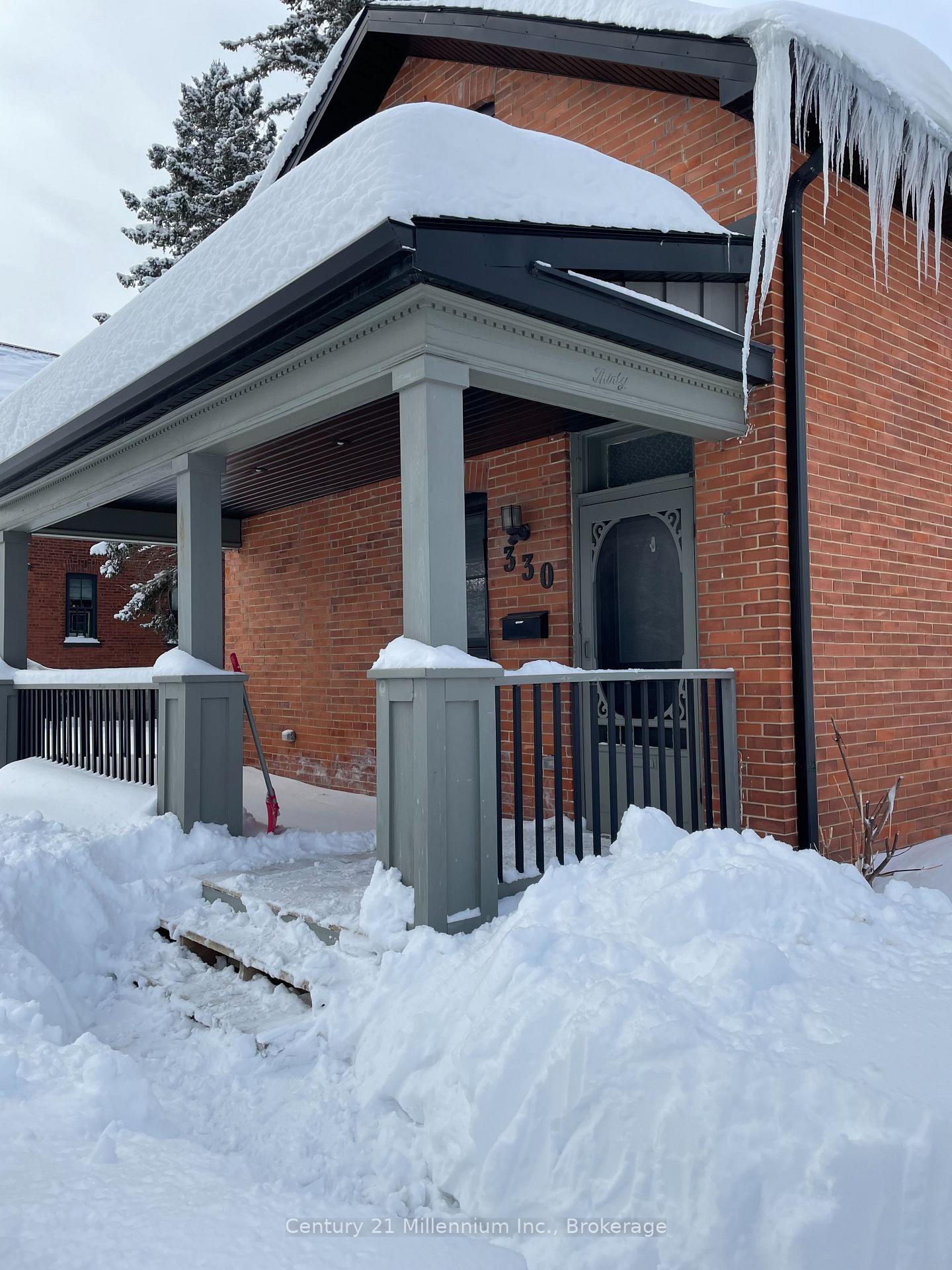 Photo 2 of Unit Upper, 330 Hurontario Street, Collingwood — HOMEH