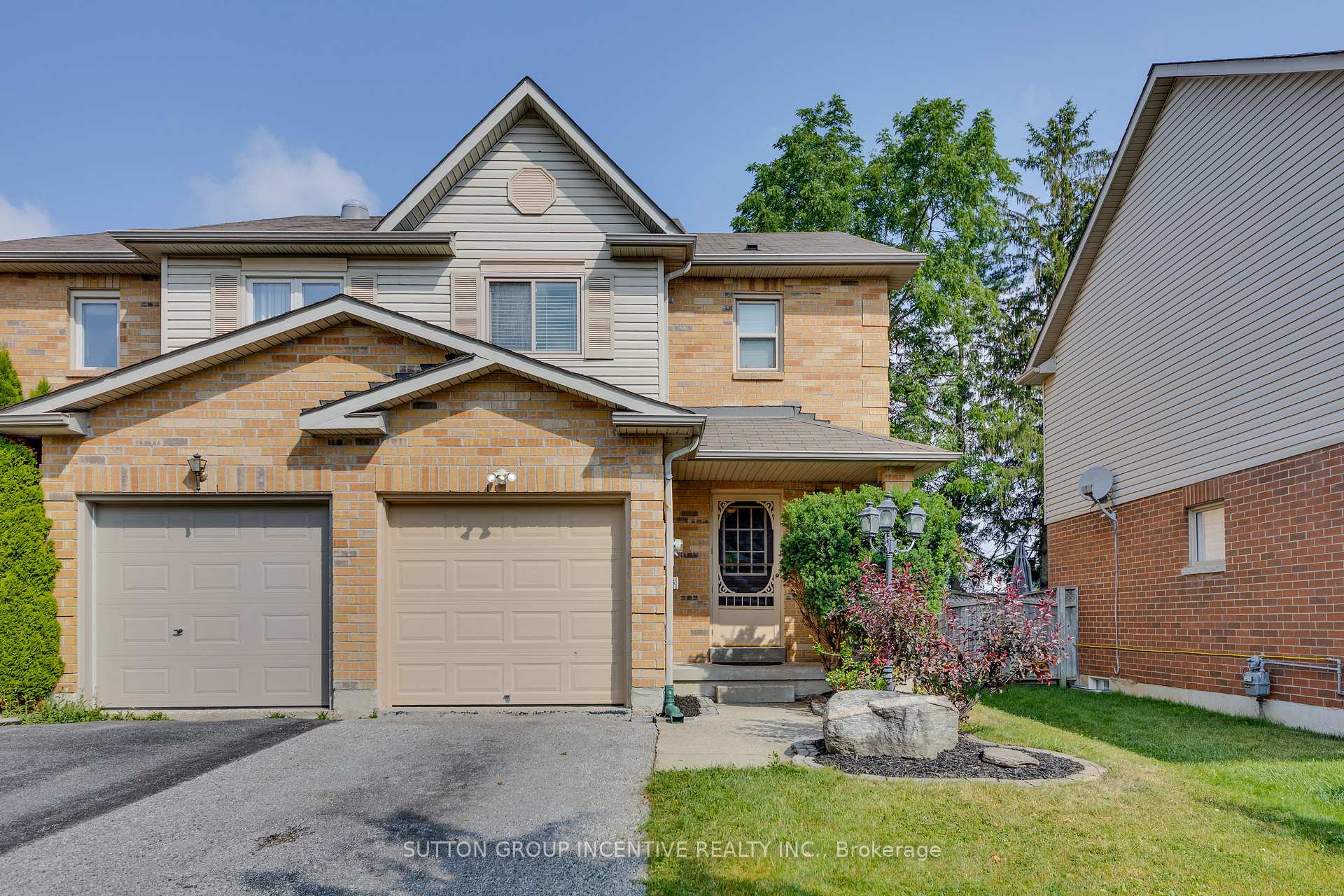 Photo 1 of 26 Bates Court, Barrie, Painswick North — HOMEH