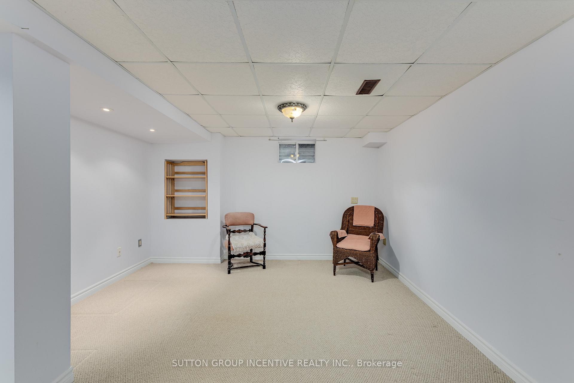 Photo 26 of 26 Bates Court, Barrie, Painswick North — HOMEH