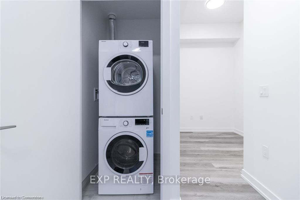 Photo 11 of Unit 510, 15 Wellington Street, Kitchener — HOMEH