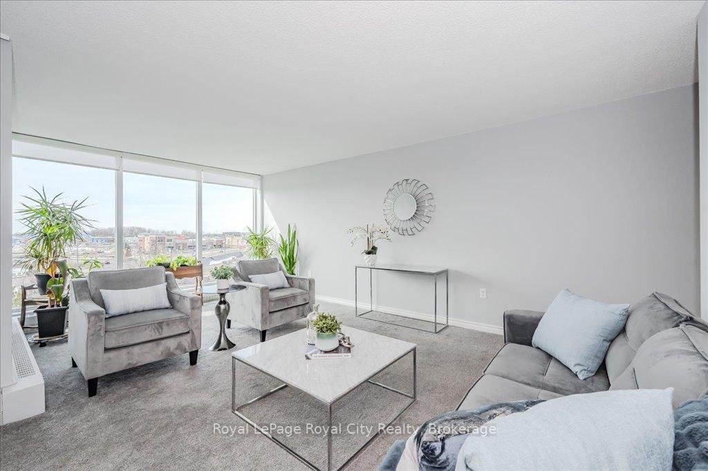 Photo 7 of Unit 605, 19 Woodlawn Road E, Guelph, Riverside Park — HOMEH