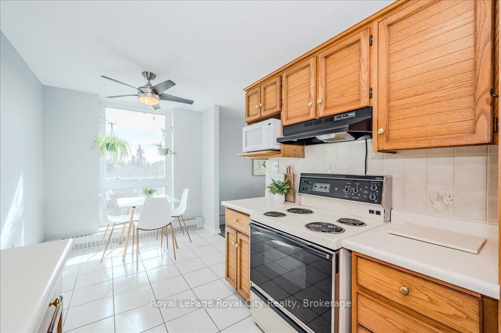 Photo 20 of Unit 605, 19 Woodlawn Road E, Guelph, Riverside Park — HOMEH