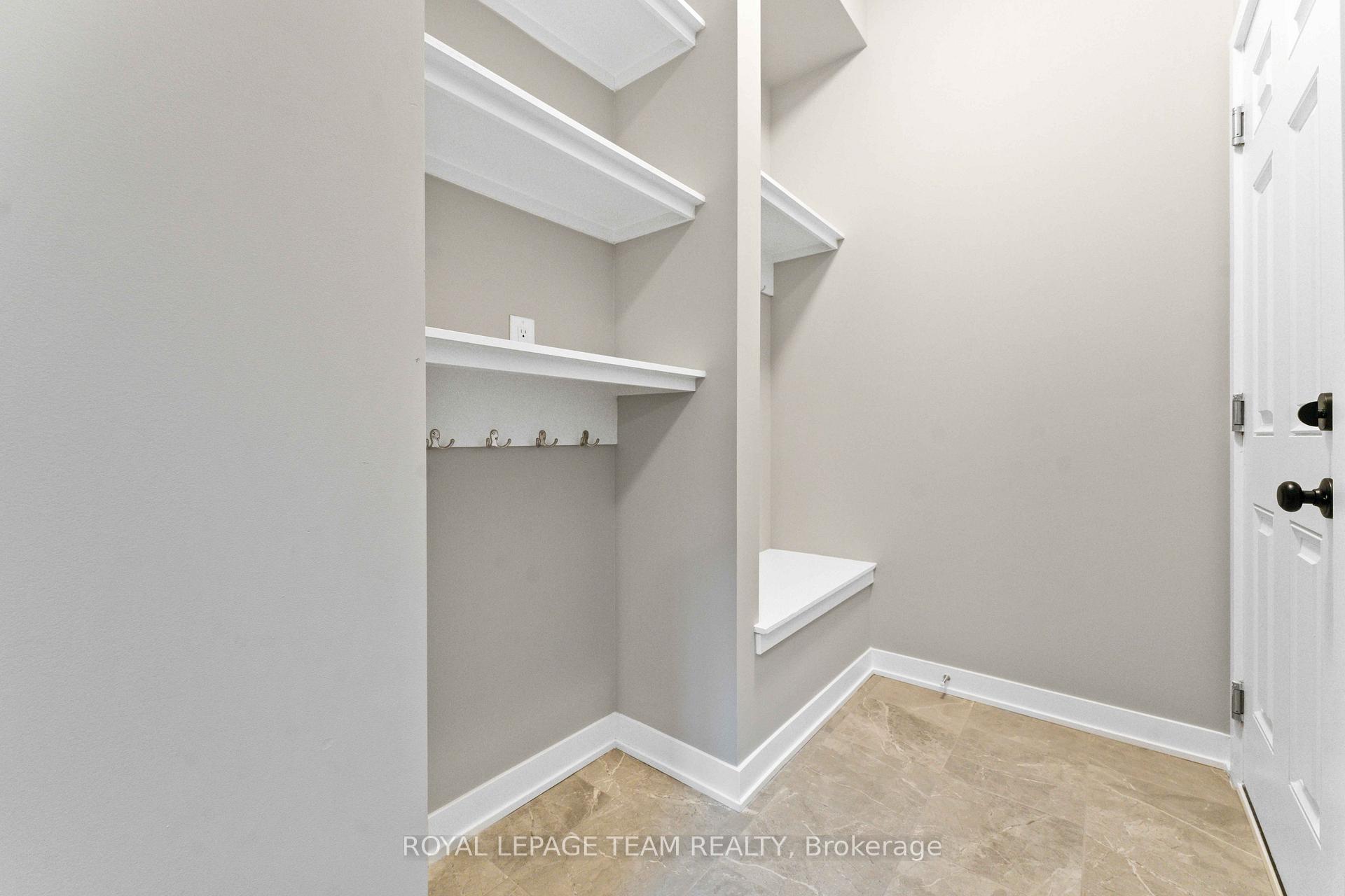 Photo 11 of 667 Fenwick Way, Ottawa, Barrhaven - Stonebridge — HOMEH
