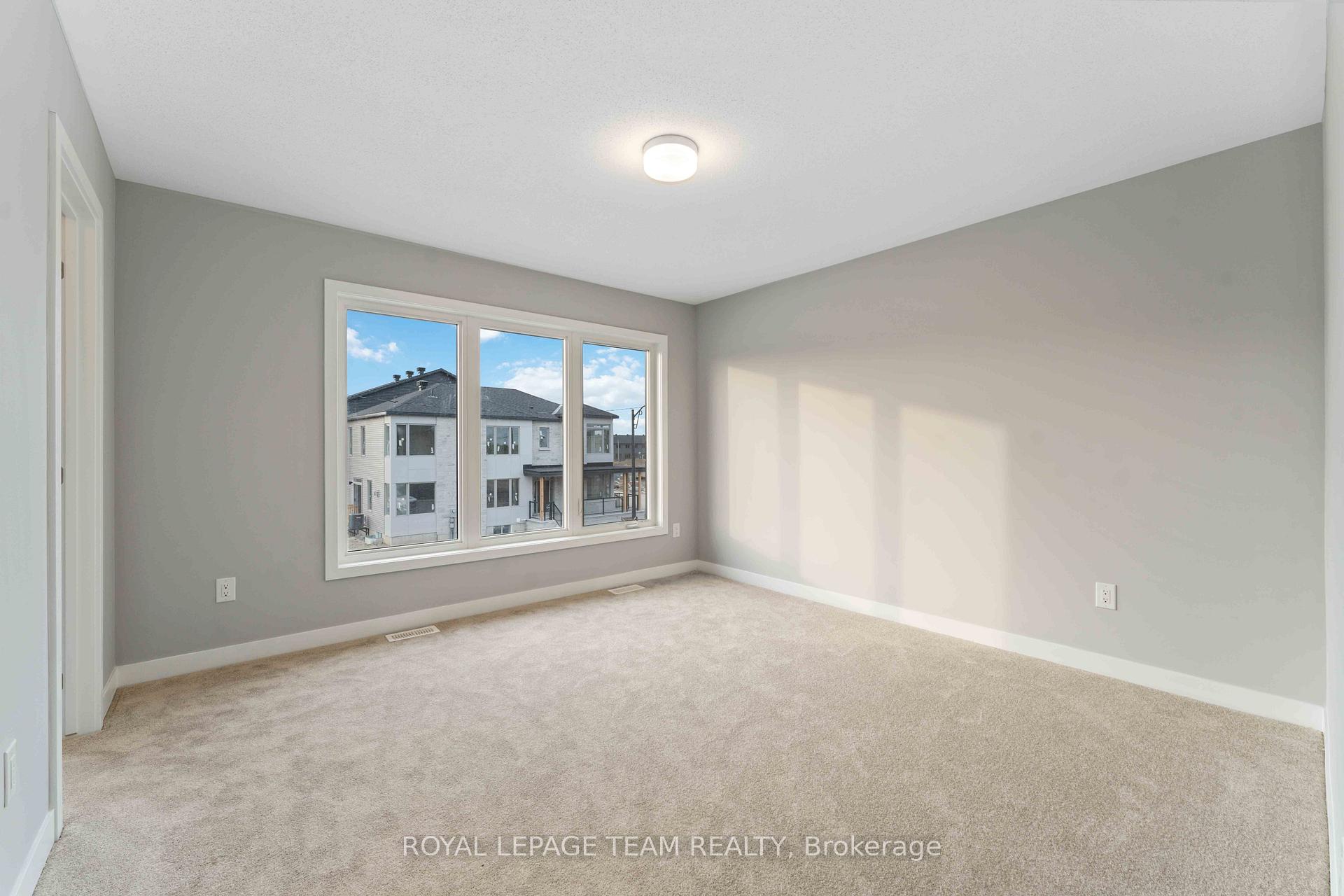 Photo 19 of 667 Fenwick Way, Ottawa, Barrhaven - Stonebridge — HOMEH