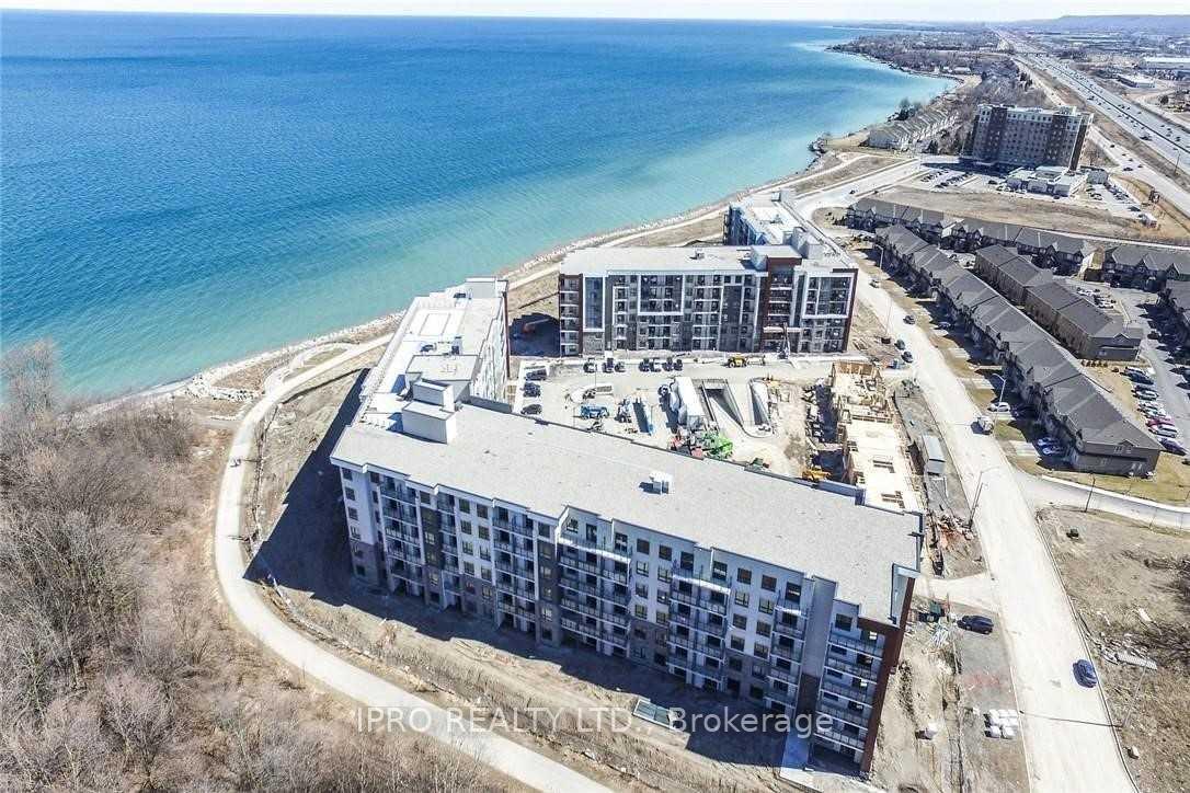 Front of Unit 326, 101 Shoreview Place
