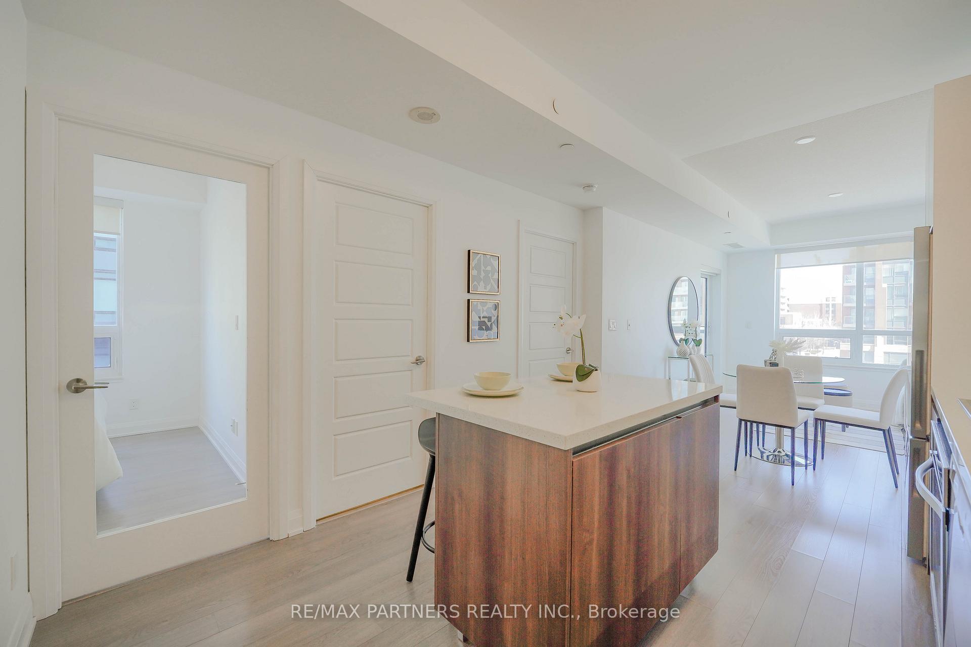 Photo 16 of Unit 306, 15 Water Walk Drive, Markham, Unionville — HOMEH