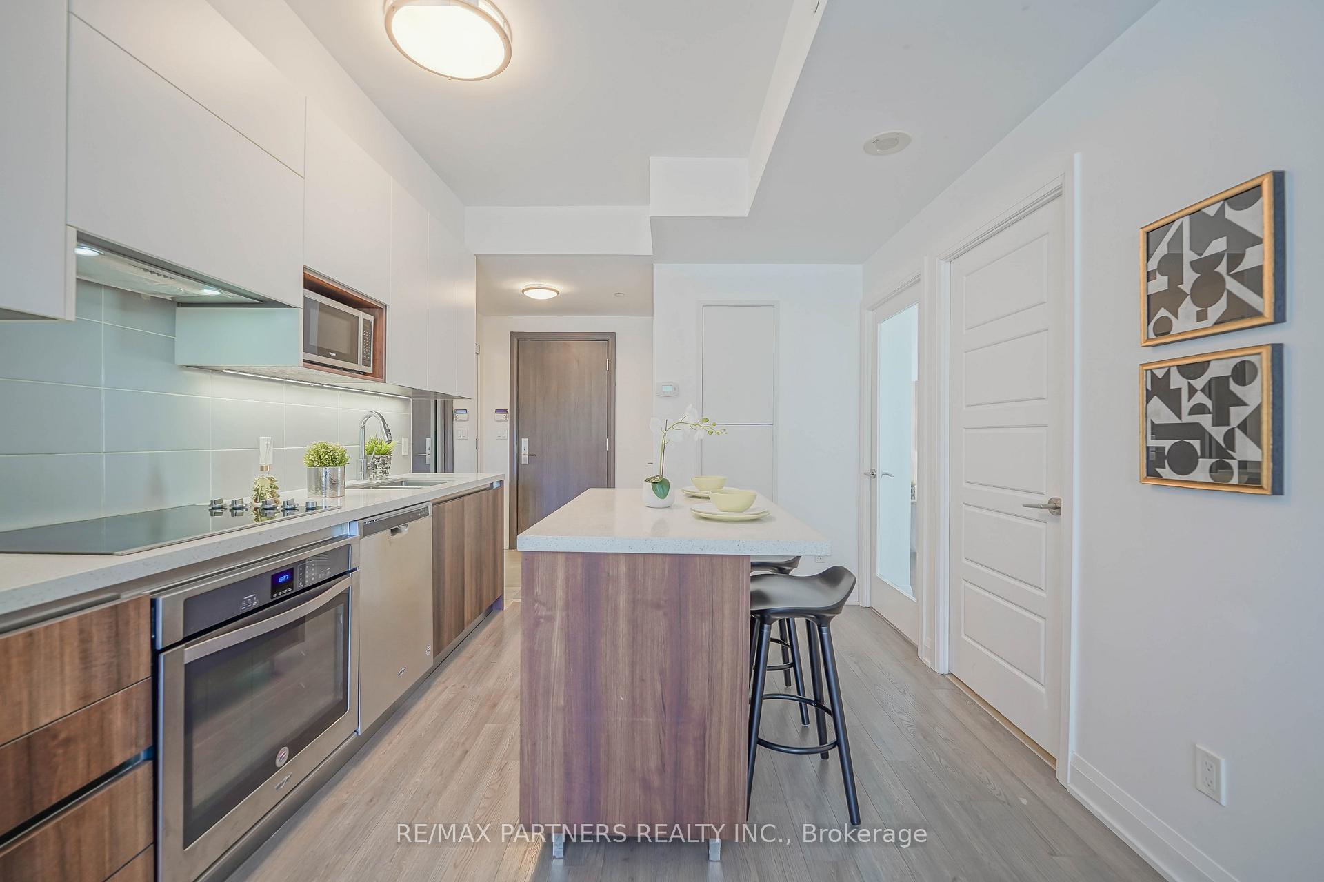 Photo 24 of Unit 306, 15 Water Walk Drive, Markham, Unionville — HOMEH