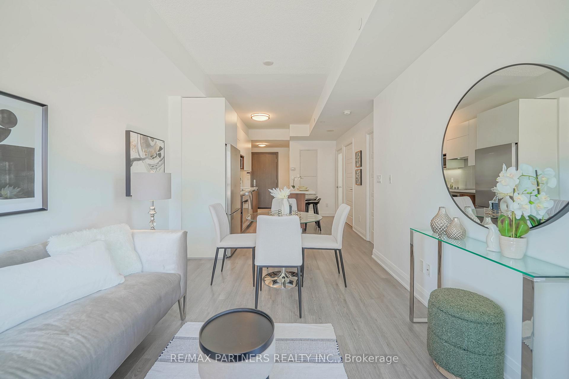 Photo 32 of Unit 306, 15 Water Walk Drive, Markham, Unionville — HOMEH