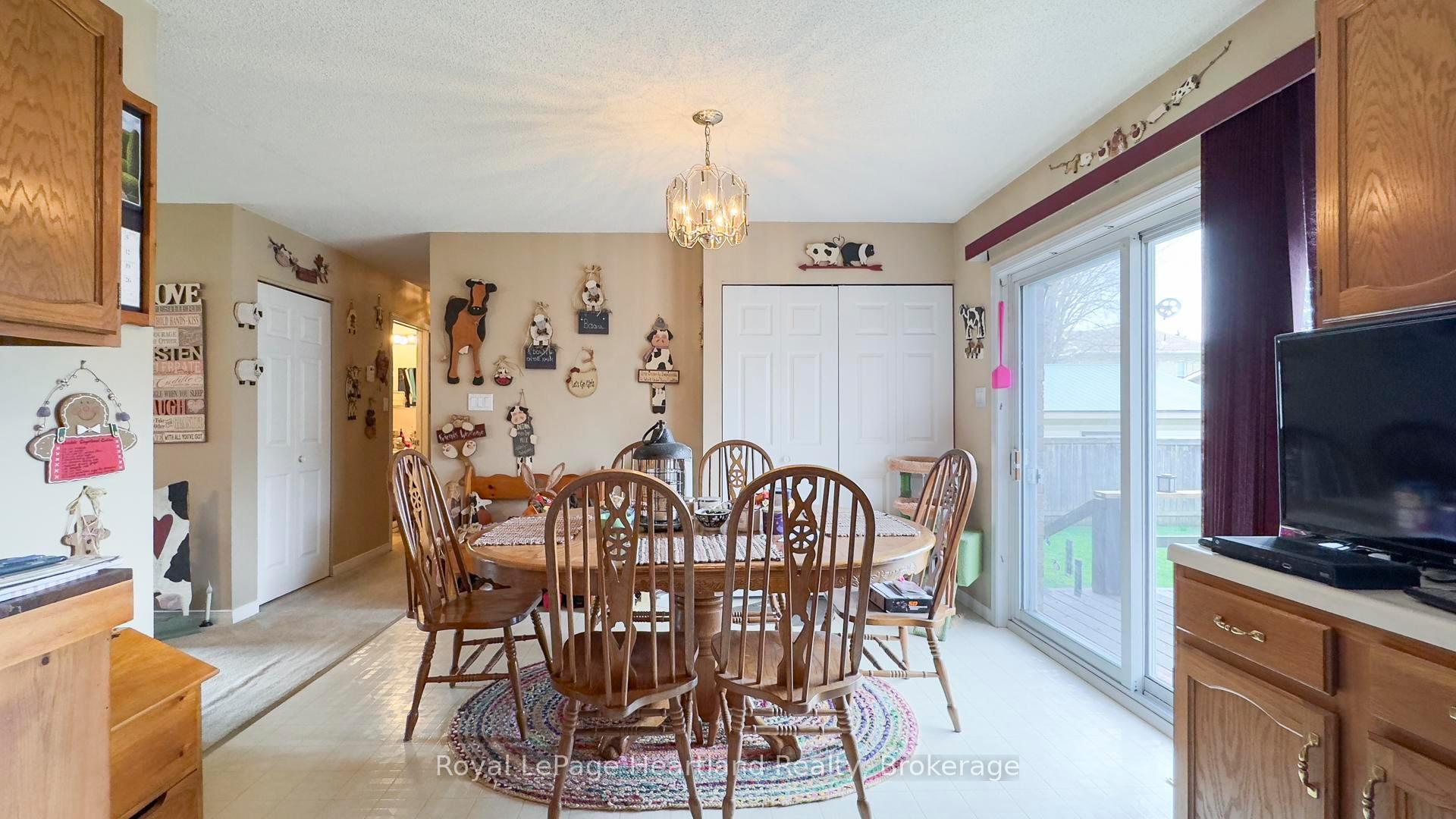 Photo 11 of 91 Anglesea Street, Goderich, Goderich (Town) — HOMEH
