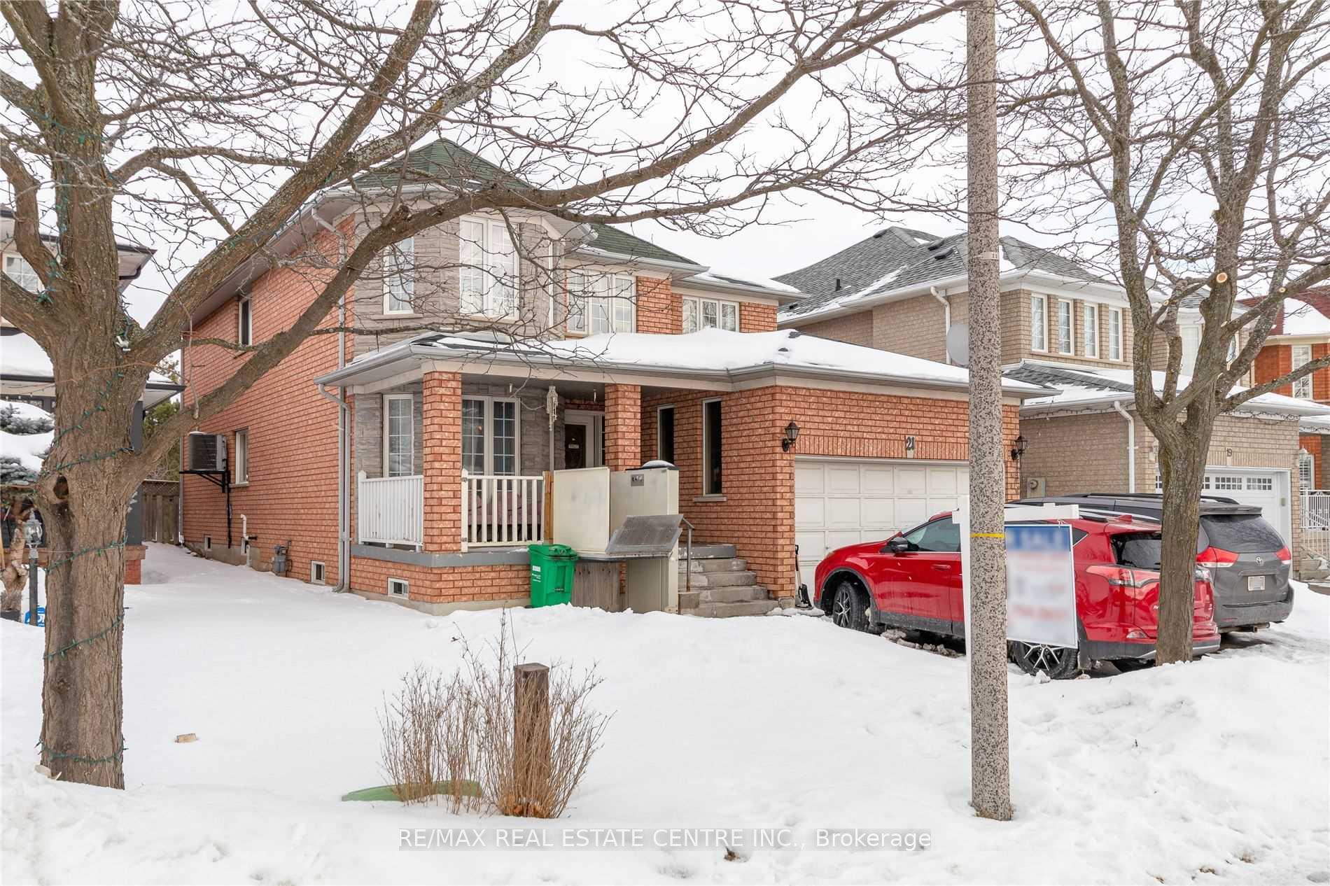 Photo 1 of 21 Sprucelands Avenue, Brampton, Sandringham-Wellington — HOMEH