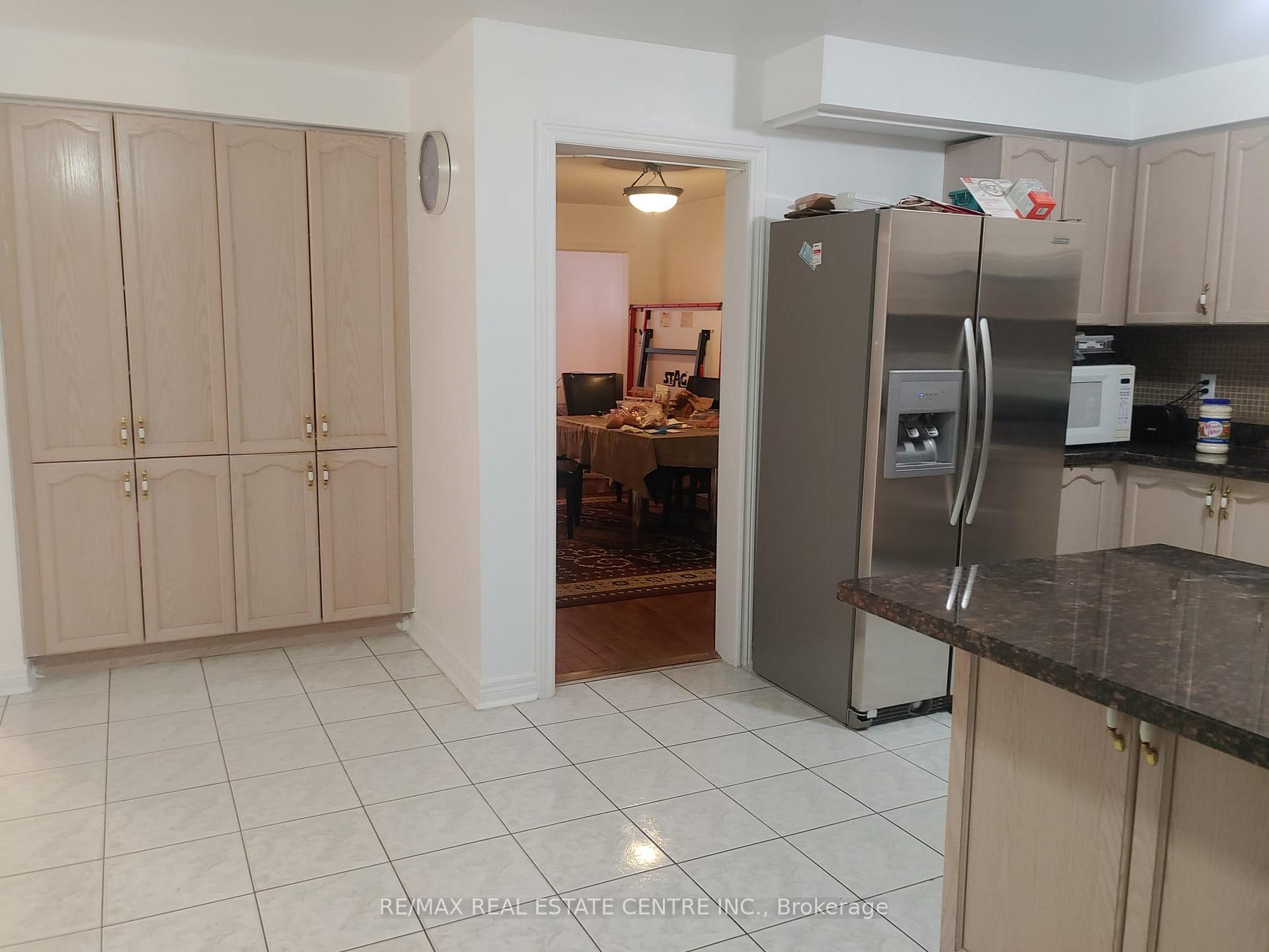 Photo 20 of 21 Sprucelands Avenue, Brampton, Sandringham-Wellington — HOMEH