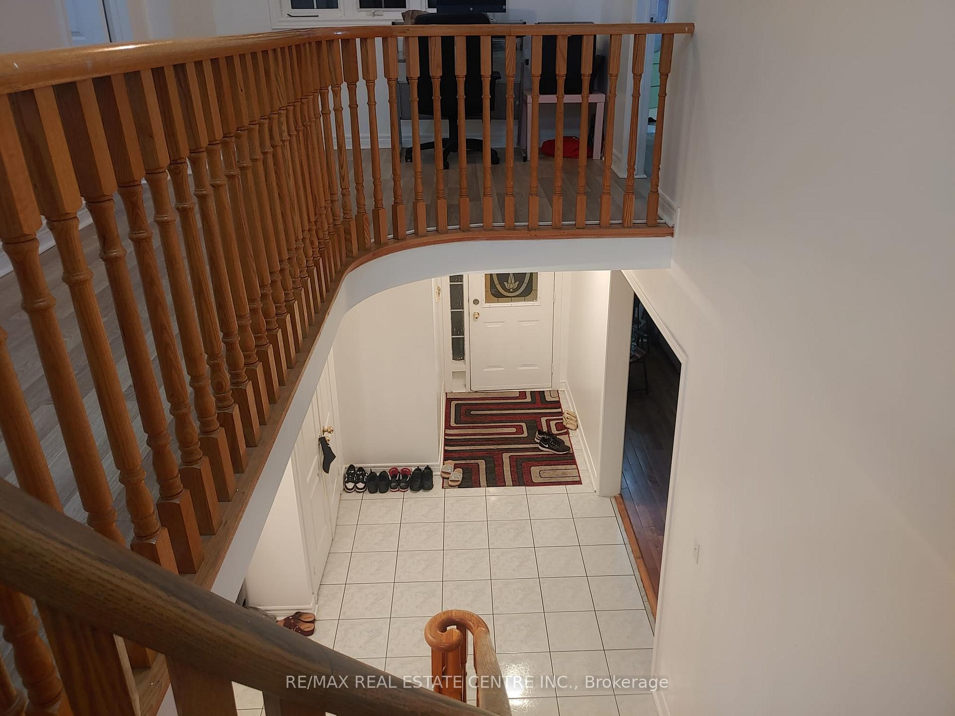 Photo 23 of 21 Sprucelands Avenue, Brampton, Sandringham-Wellington — HOMEH