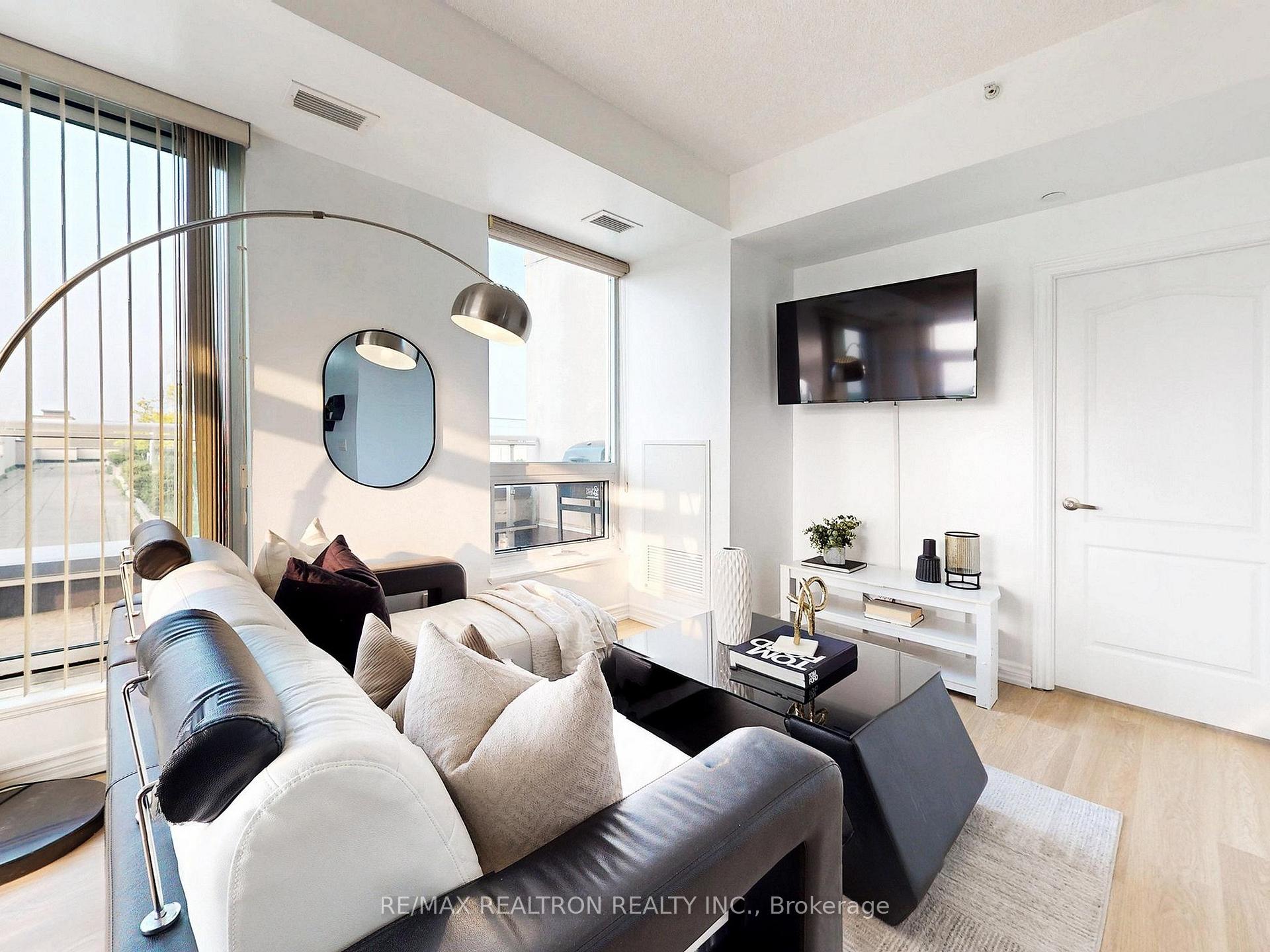 Photo 10 of Unit 522, 8323 Kennedy Road, Markham, Village Green-South Unionville — HOMEH