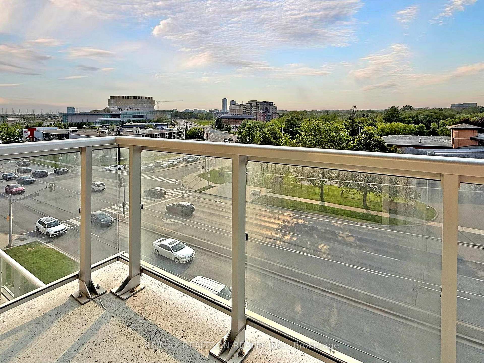 Photo 34 of Unit 522, 8323 Kennedy Road, Markham, Village Green-South Unionville — HOMEH