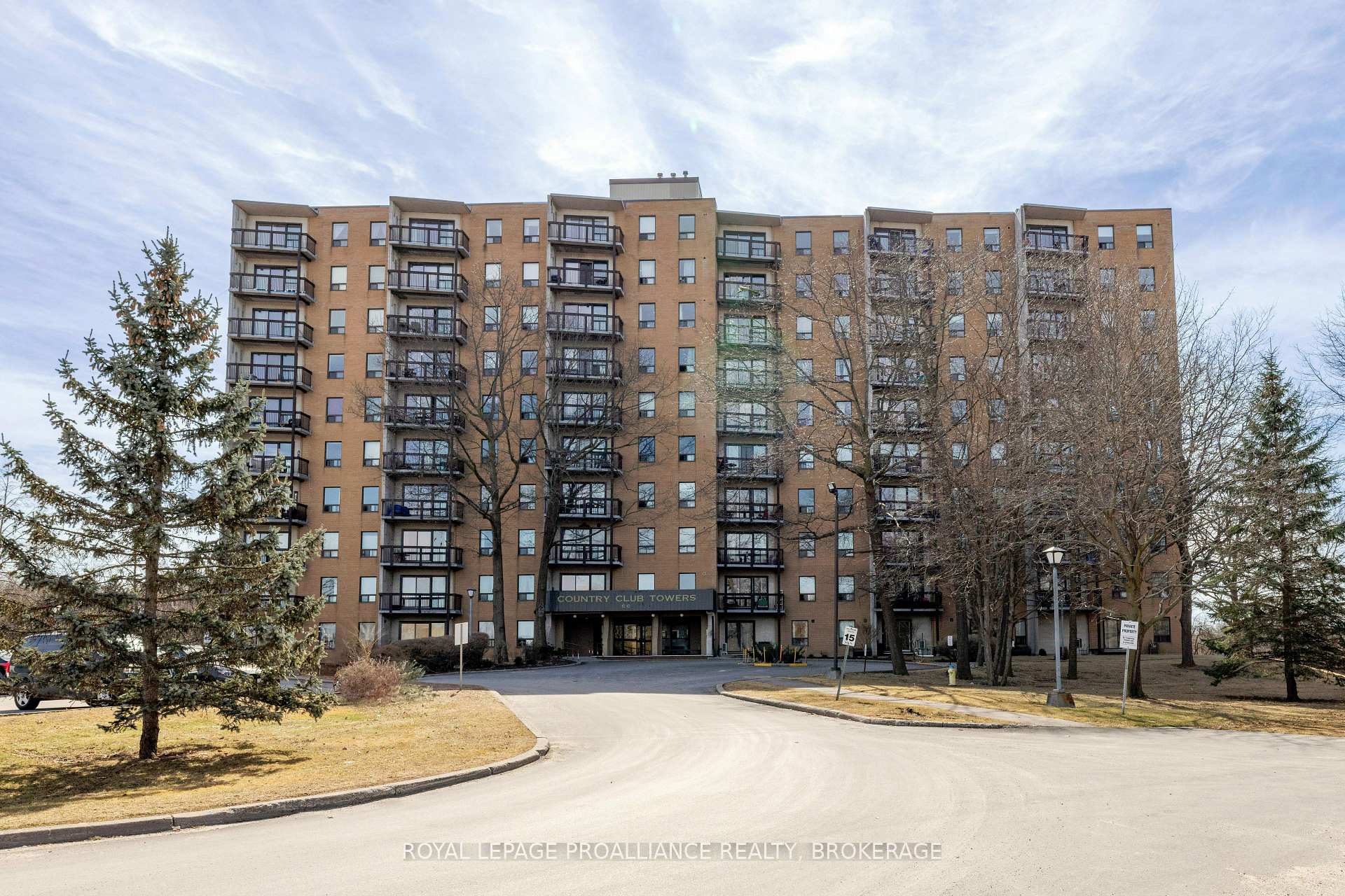 Photo 2 of Unit 203, 66 Greenview Drive, Kingston, Central City West — HOMEH