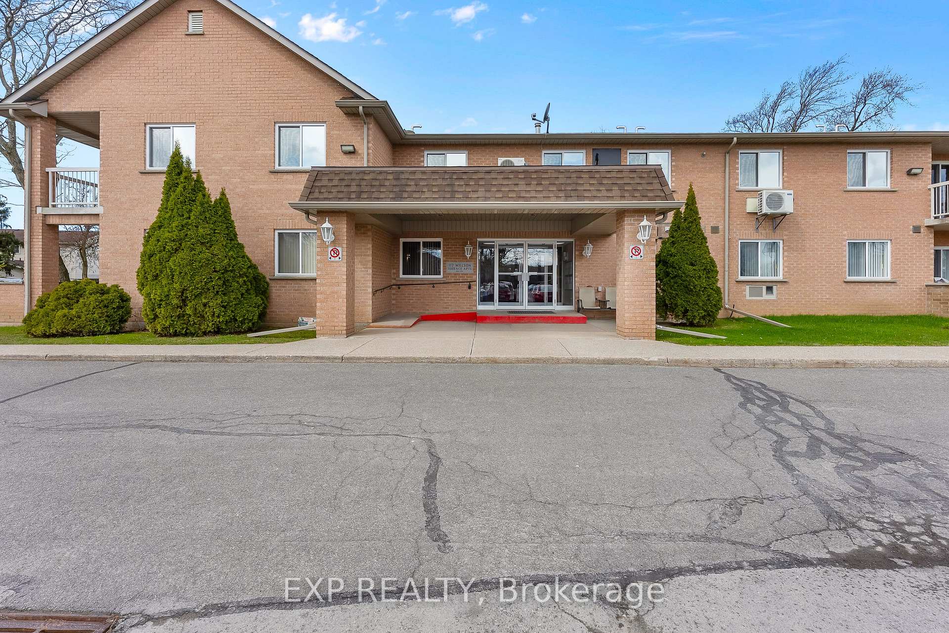 Front of Unit 12, 117 Willson Road