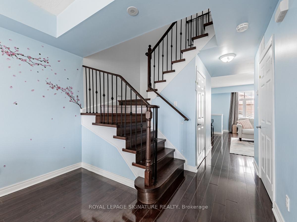 Photo 11 of Unit 21, 10 Greensborough Village Circle, Markham, Greensborough — HOMEH