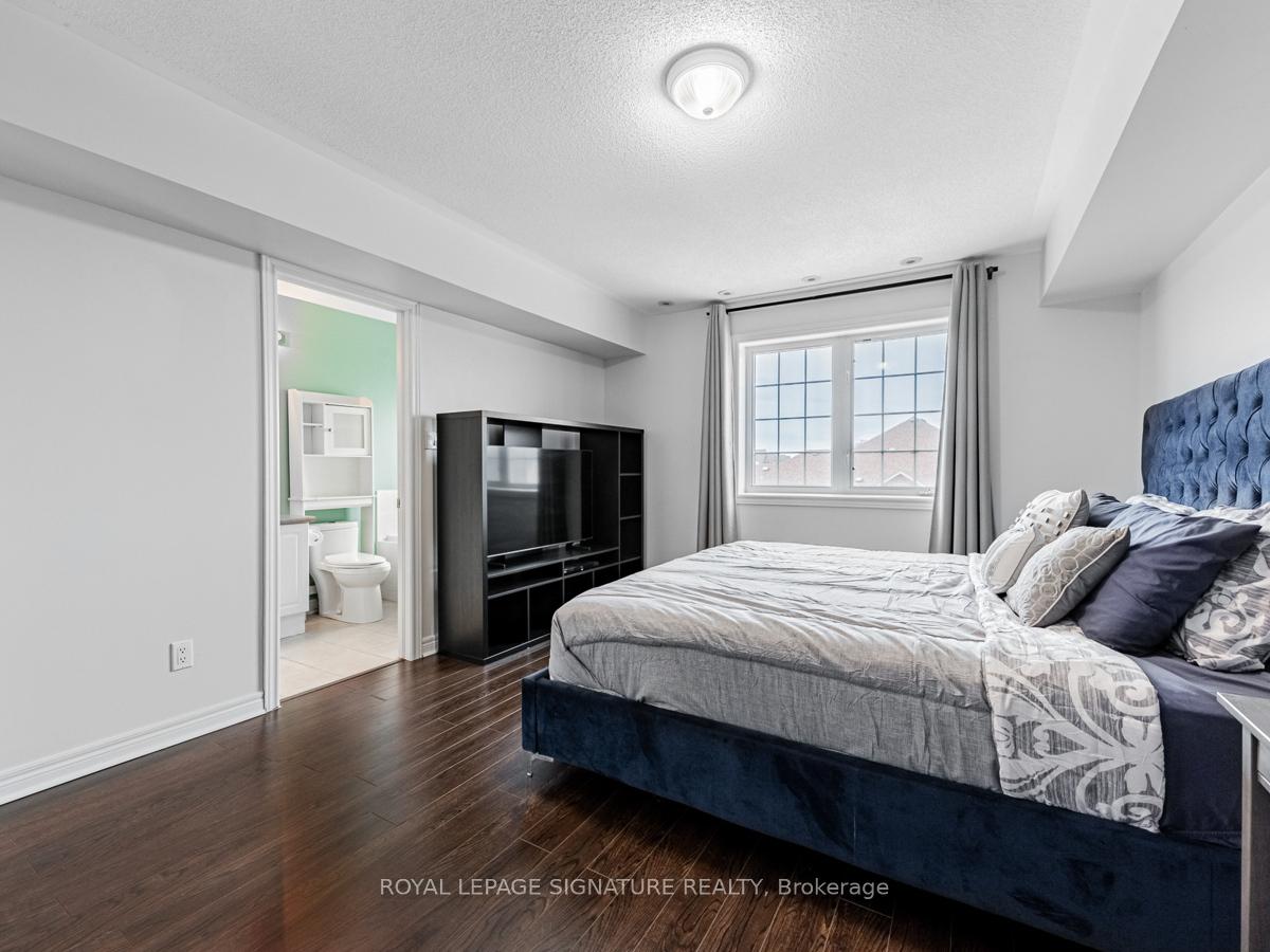 Photo 14 of Unit 21, 10 Greensborough Village Circle, Markham, Greensborough — HOMEH