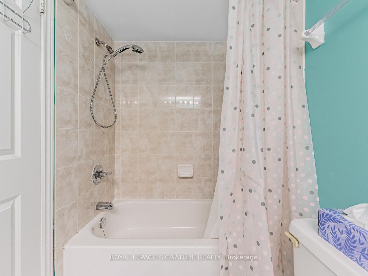 Photo 20 of Unit 21, 10 Greensborough Village Circle, Markham, Greensborough — HOMEH