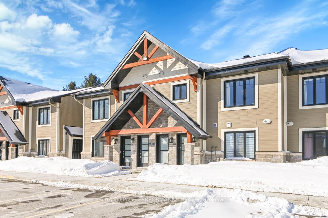 Photo 3 of Unit 202, 83 St Moritz Terrace, Embrun — HOMEH