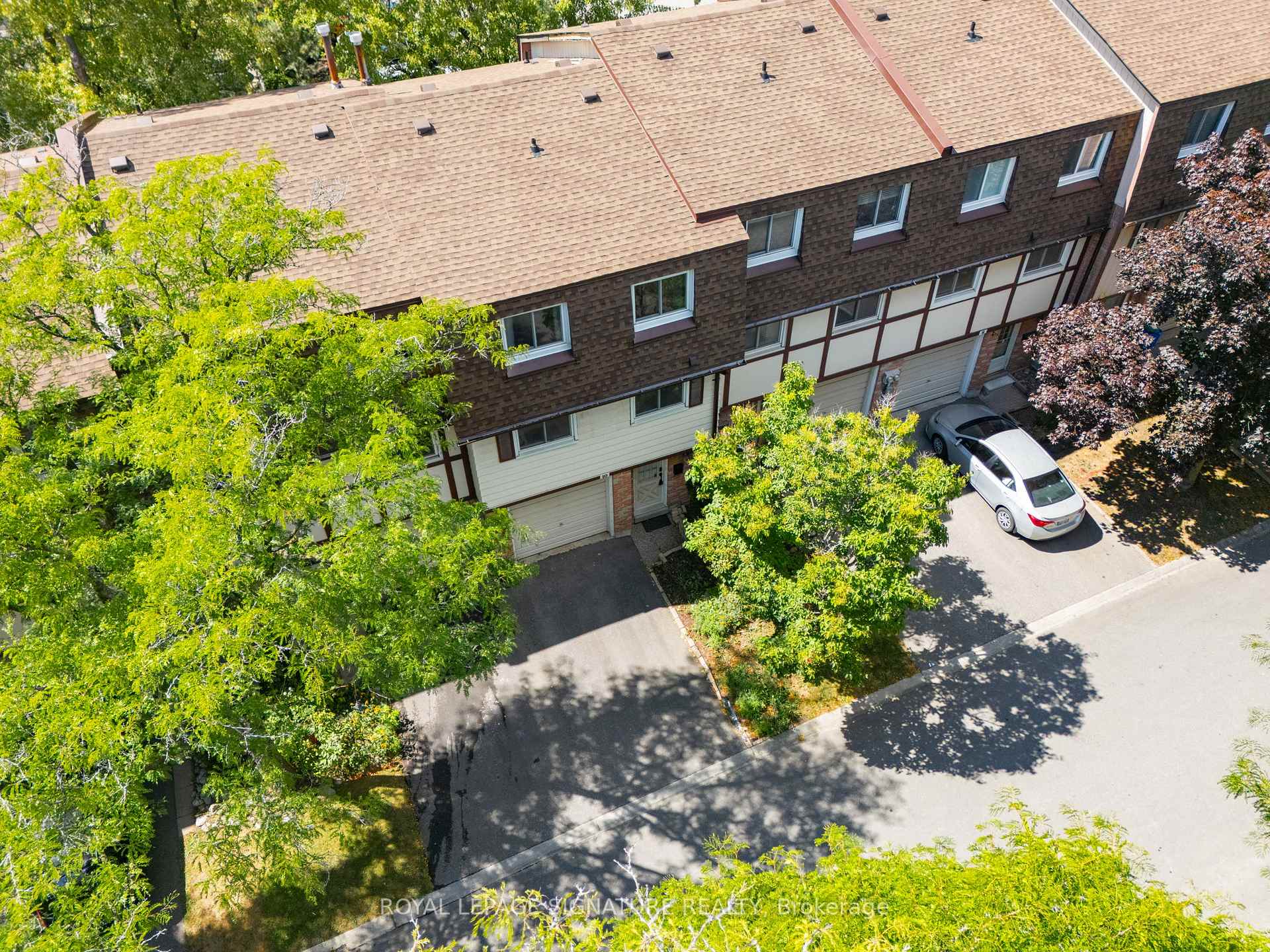 Photo 33 of 10 Thatcher's Mill Way, Markham, Bullock — HOMEH