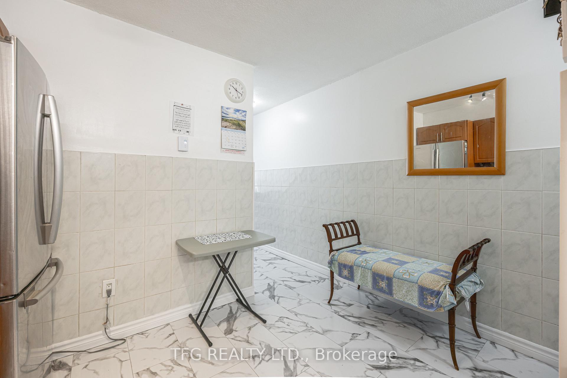 Photo 10 of Unit 214, 140 Leeward Glenway, Toronto, Flemingdon Park — HOMEH
