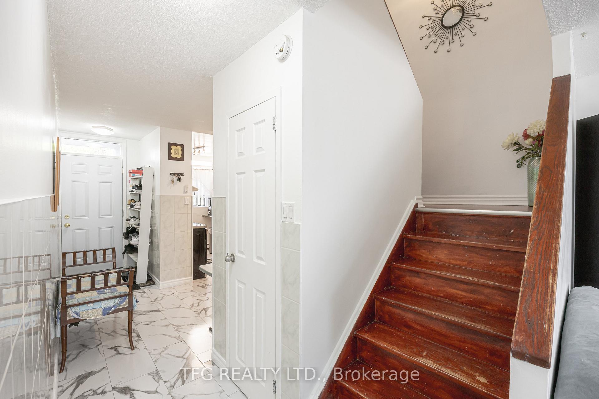 Photo 21 of Unit 214, 140 Leeward Glenway, Toronto, Flemingdon Park — HOMEH
