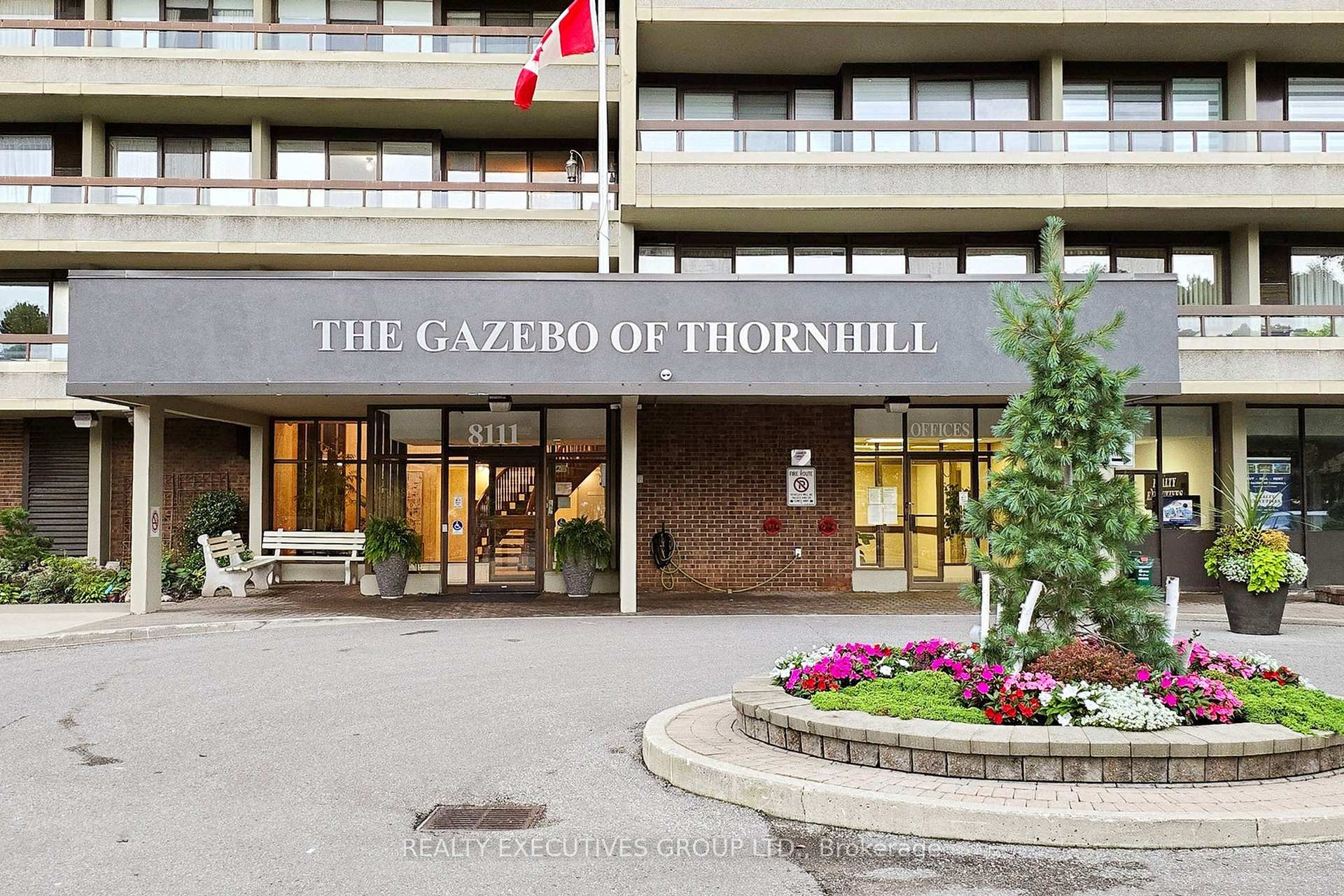 Photo 2 of Unit 1702, 8111 Yonge Street, Markham, Royal Orchard — HOMEH
