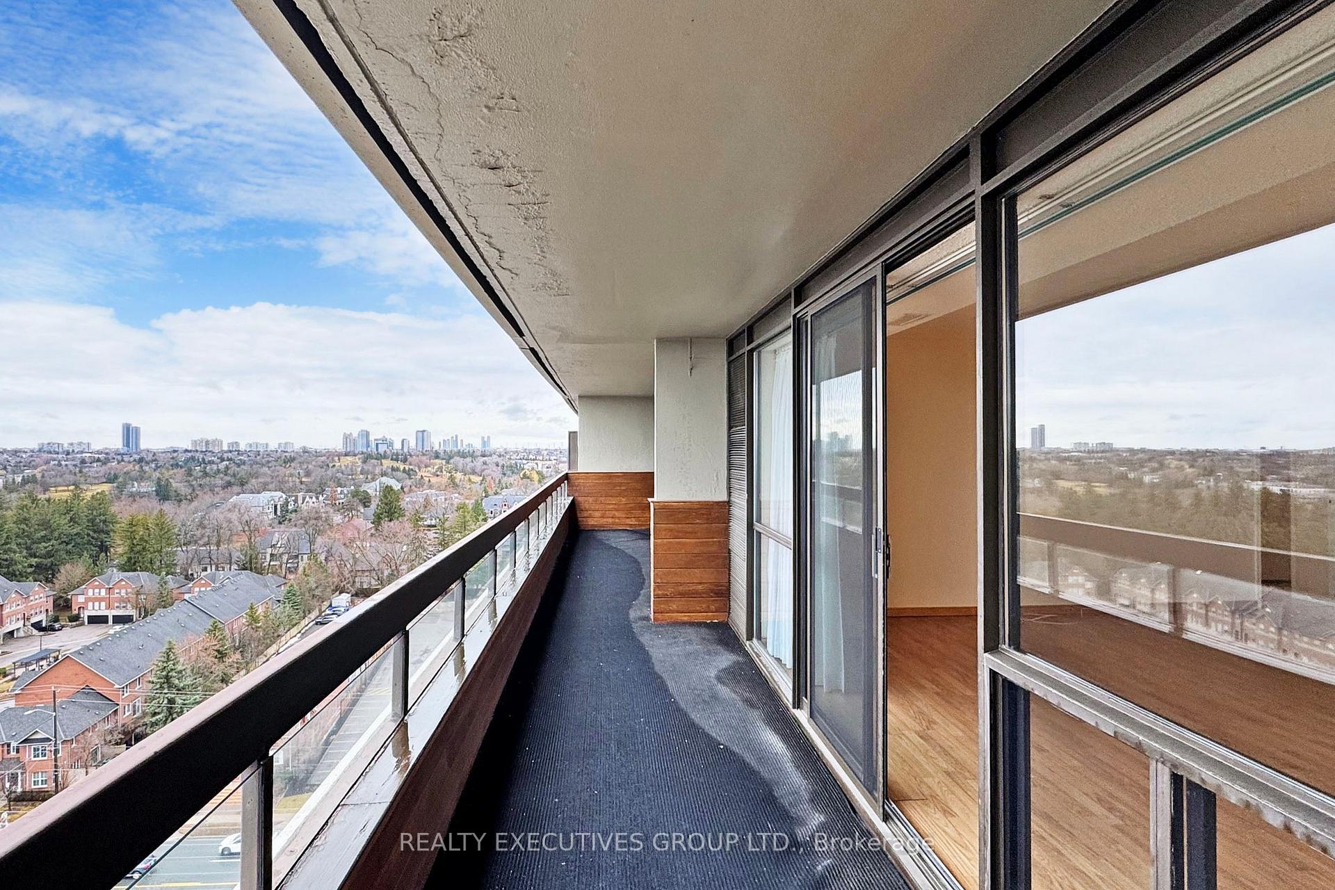 Photo 24 of Unit 1702, 8111 Yonge Street, Markham, Royal Orchard — HOMEH