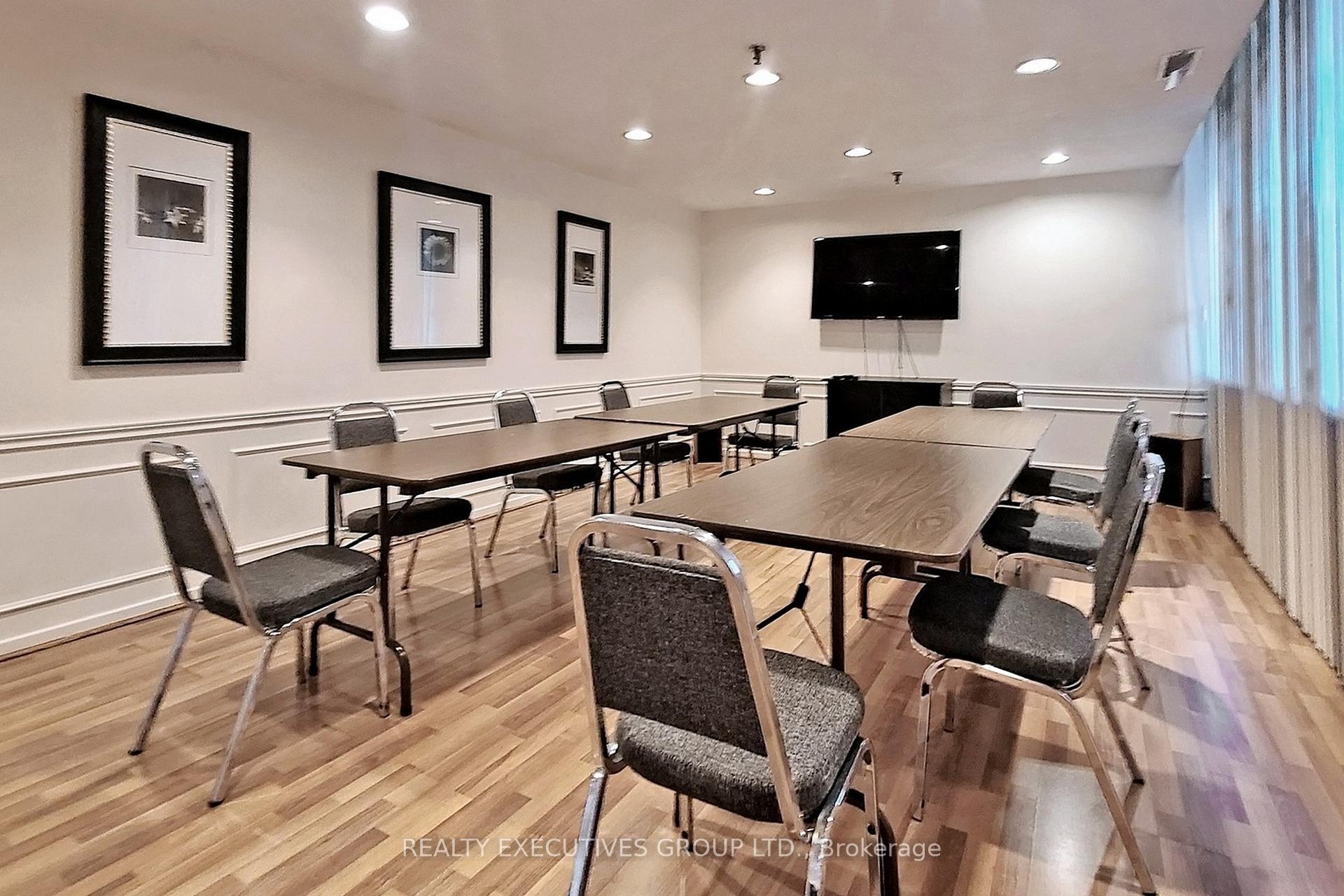 Photo 32 of Unit 1702, 8111 Yonge Street, Markham, Royal Orchard — HOMEH