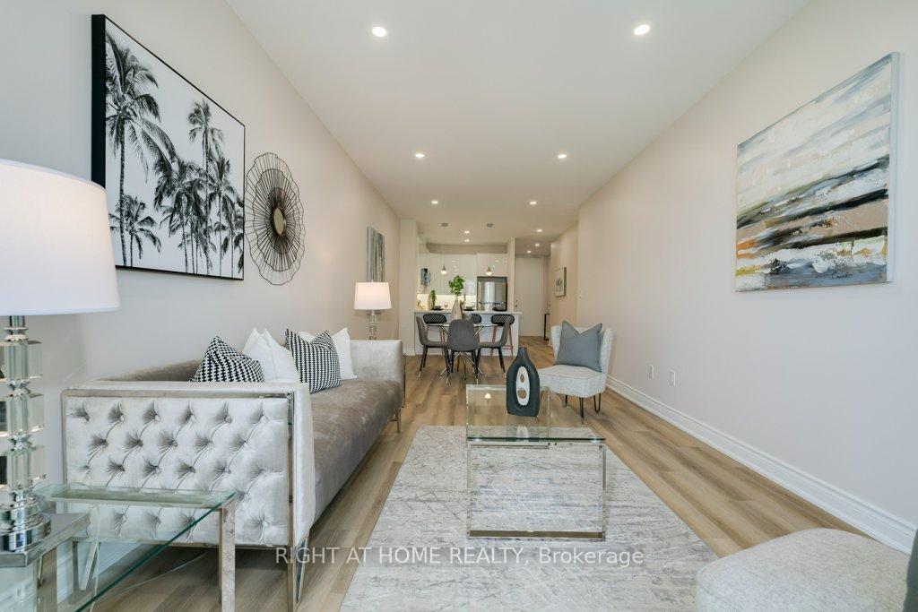 Photo 11 of Unit 402, 10 Gateway Boulevard, Toronto, Flemingdon Park — HOMEH